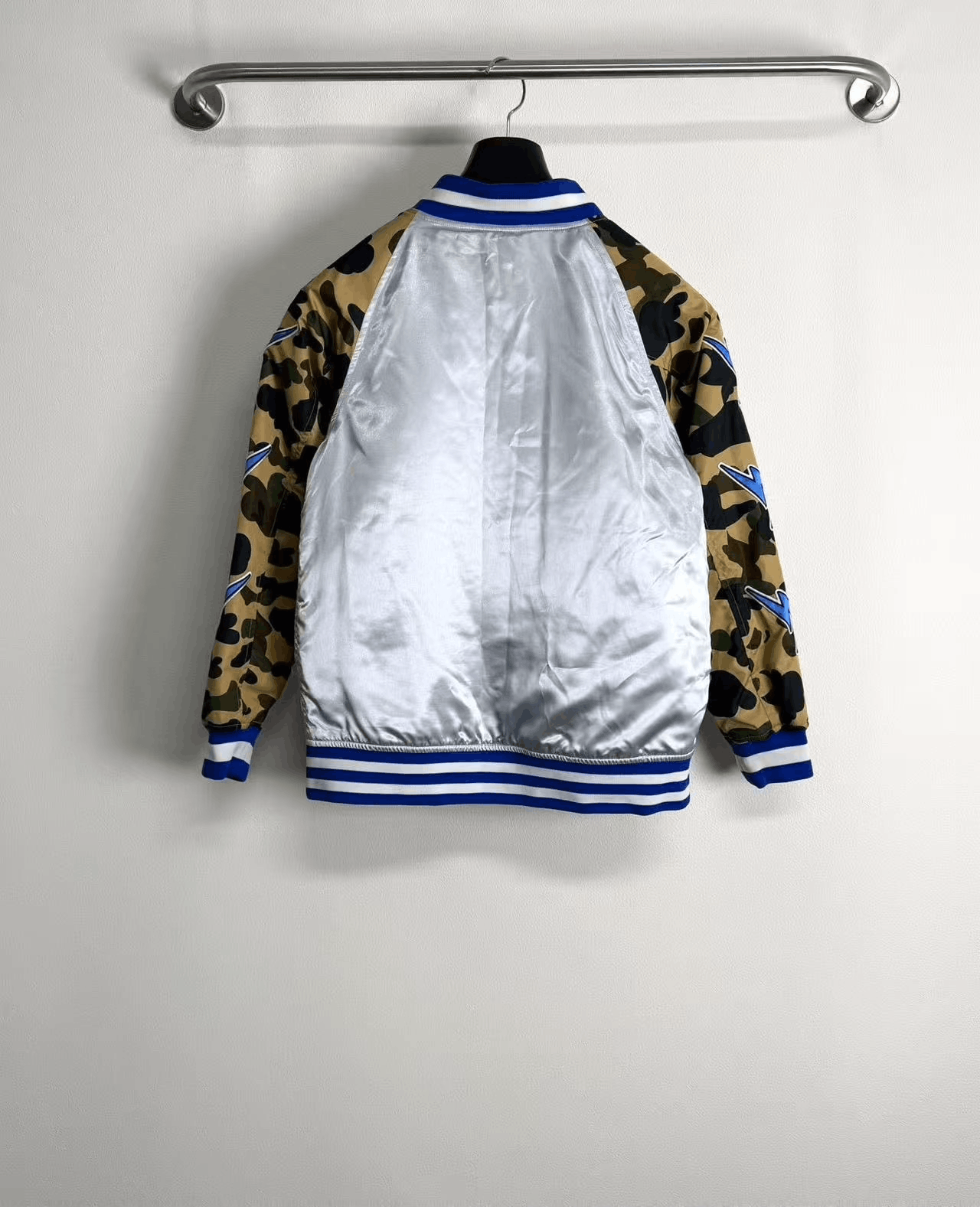 Bape Bape Camo Embroidered Shark Jacket Size US XS / EU 42 / 0 - 2 Thumbnail