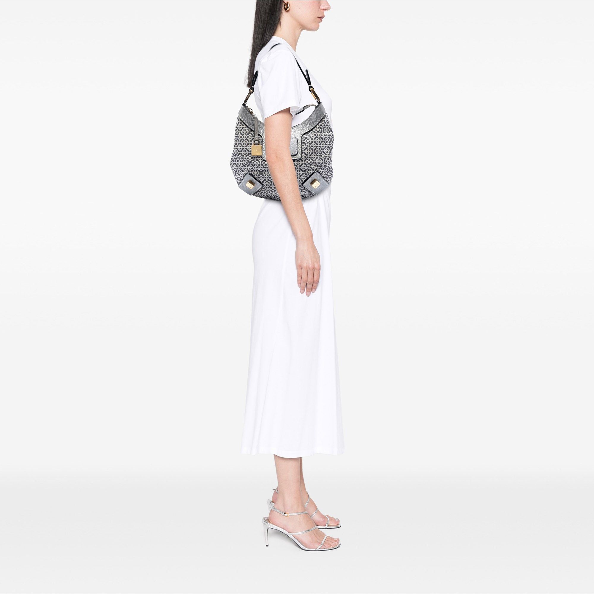 Loewe Anagram Canvas New Road Hobo Size ONE SIZE - 7 Thumbnail