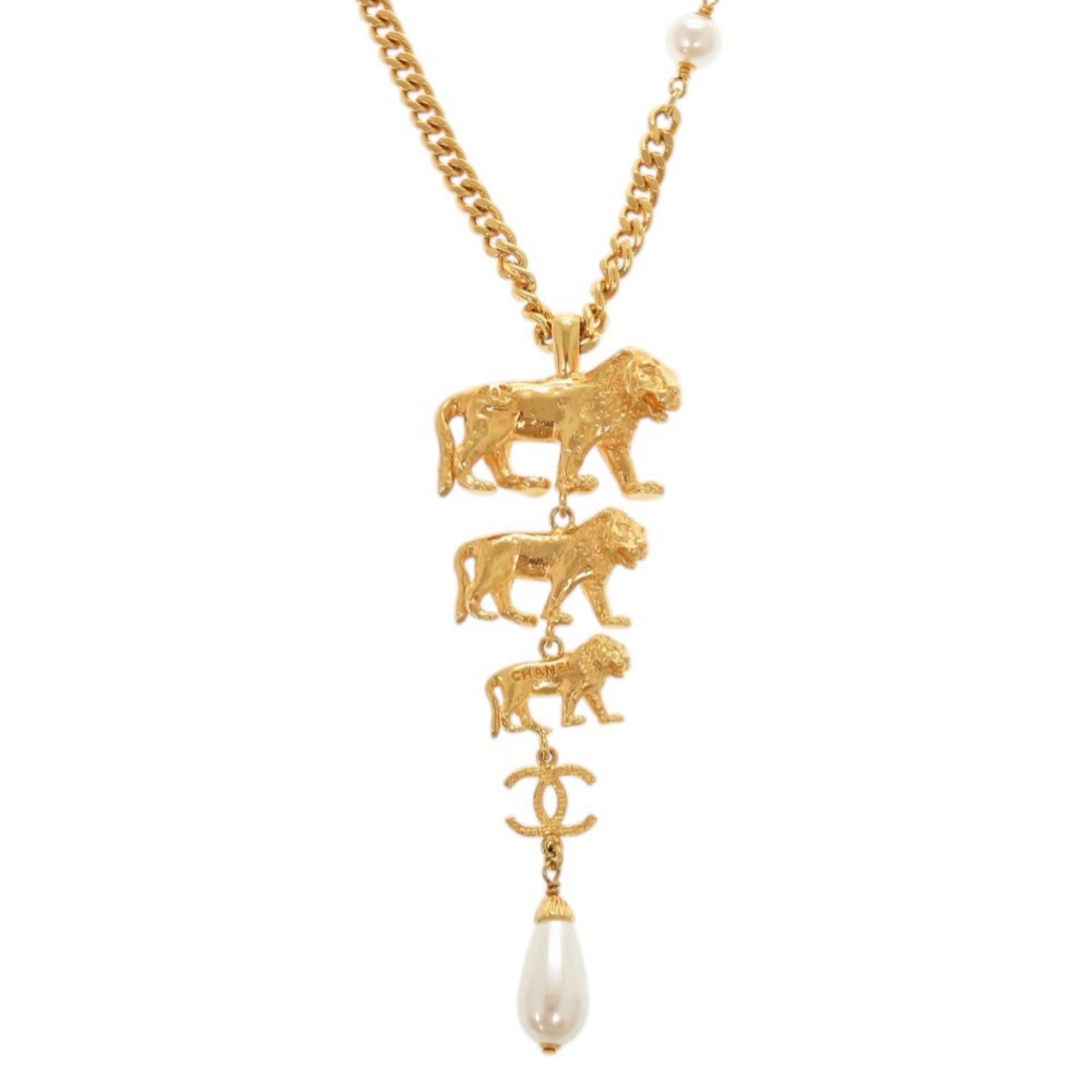 Chanel Excellent condition Chanel Coco Mark Lion Metal Faux Pearl Gold Necklace 1577CHANEL Size ONE SIZE - 3 Thumbnail