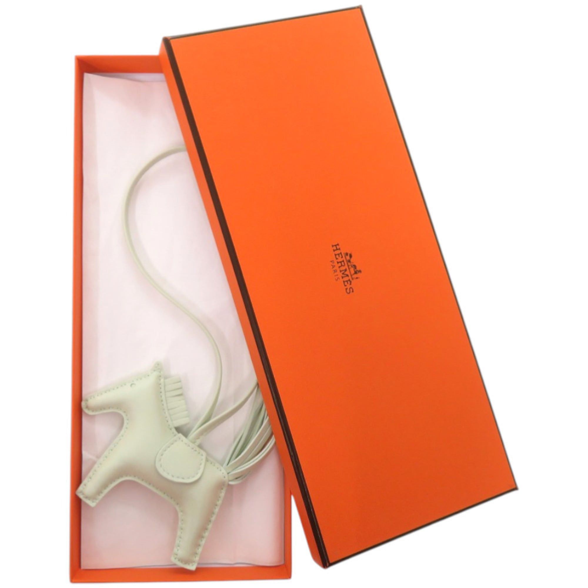Hermes Unused Hermes Rodeo PM Lambskin Vert Fizz Keychain, W stamp, 0490HERMES Size ONE SIZE - 2 Thumbnail