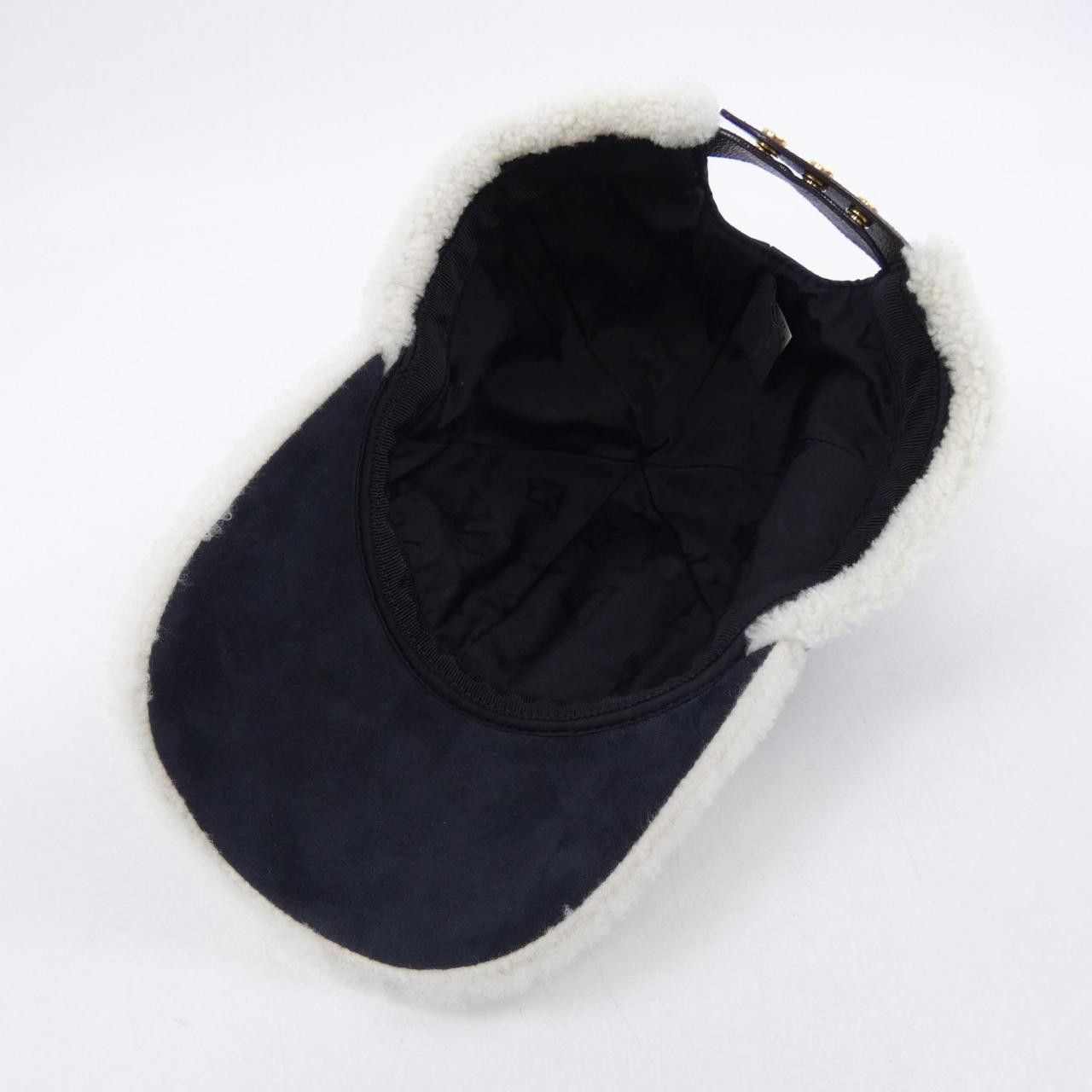 Louis Vuitton Louis Vuitton Louis Vuitton Shearling Visor Cap Fur Hats M00493 DUTY FREE for USA Size ONE SIZE - 5 Thumbnail