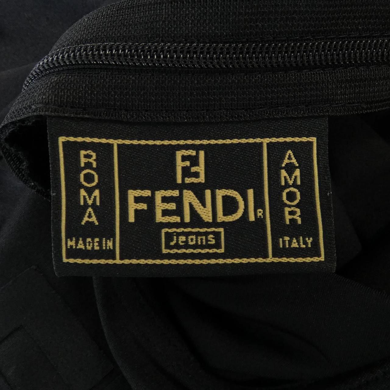 Fendi Fendi Fendi Top Others Tops DUTY FREE for USA Size ONE SIZE - 4 Thumbnail