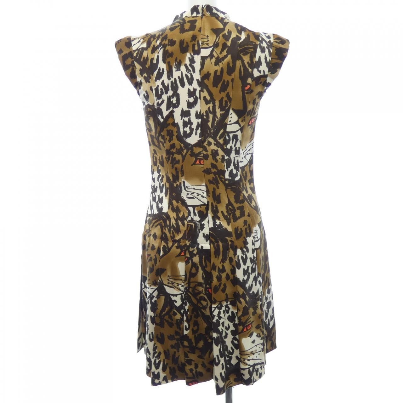Louis Vuitton Louis Vuitton Louis Vuitton Silk Dress Textile Dresses DUTY FREE for USA Size ONE SIZE - 2 Thumbnail