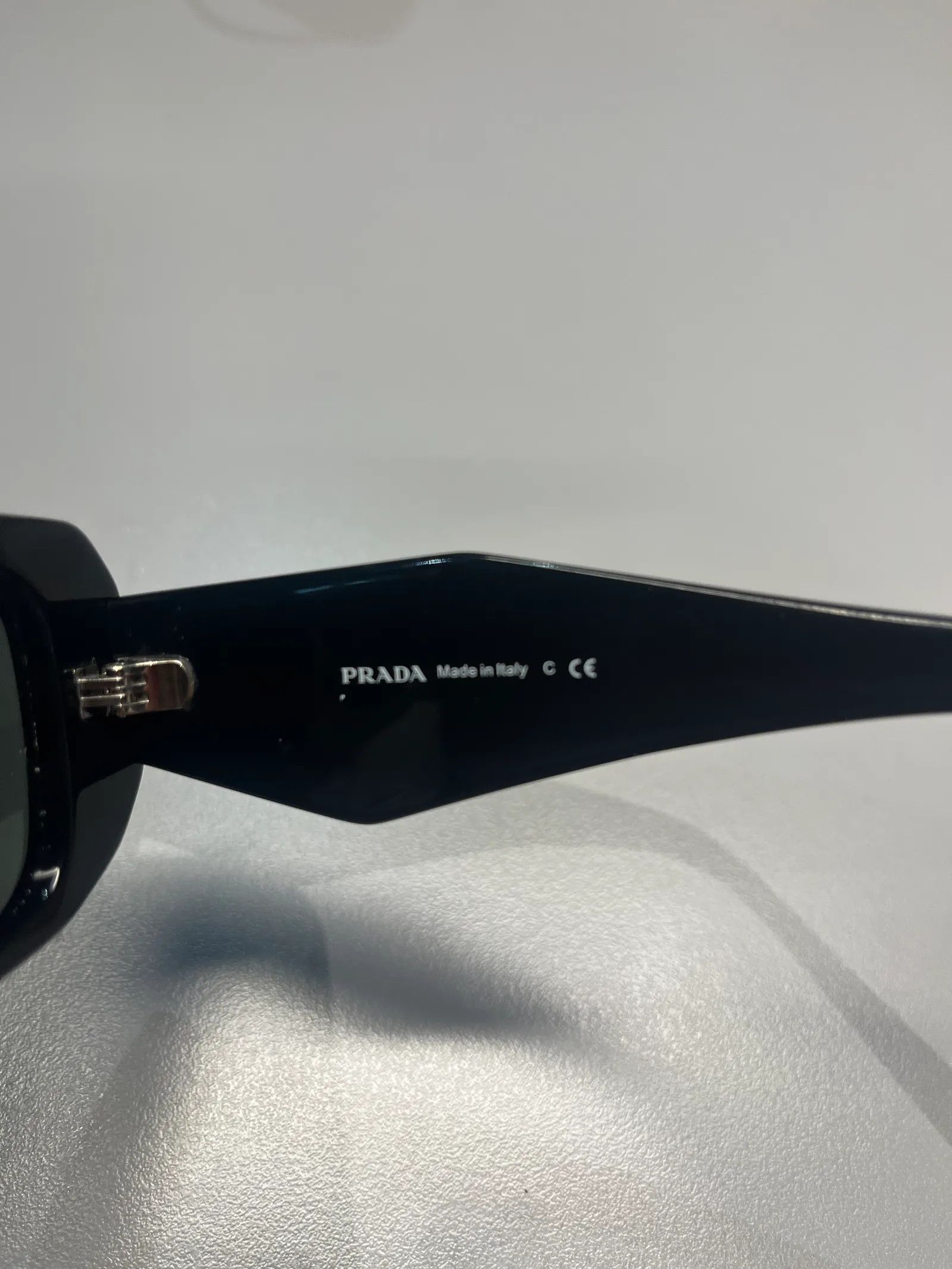 Prada Prada Sunglasses Size ONE SIZE - 3 Thumbnail