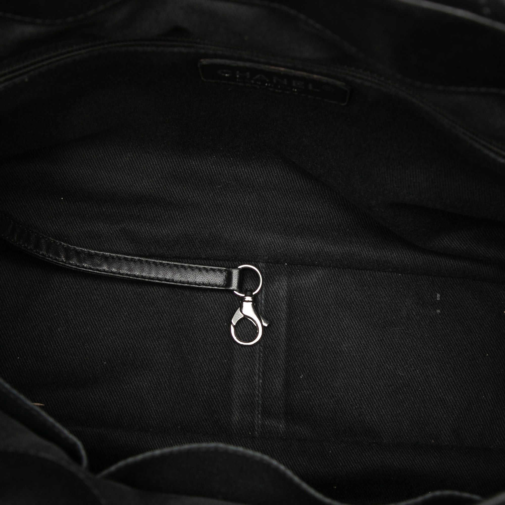 Chanel Quilted Caviar Soft Shopper Tote Size ONE SIZE - 4 Thumbnail