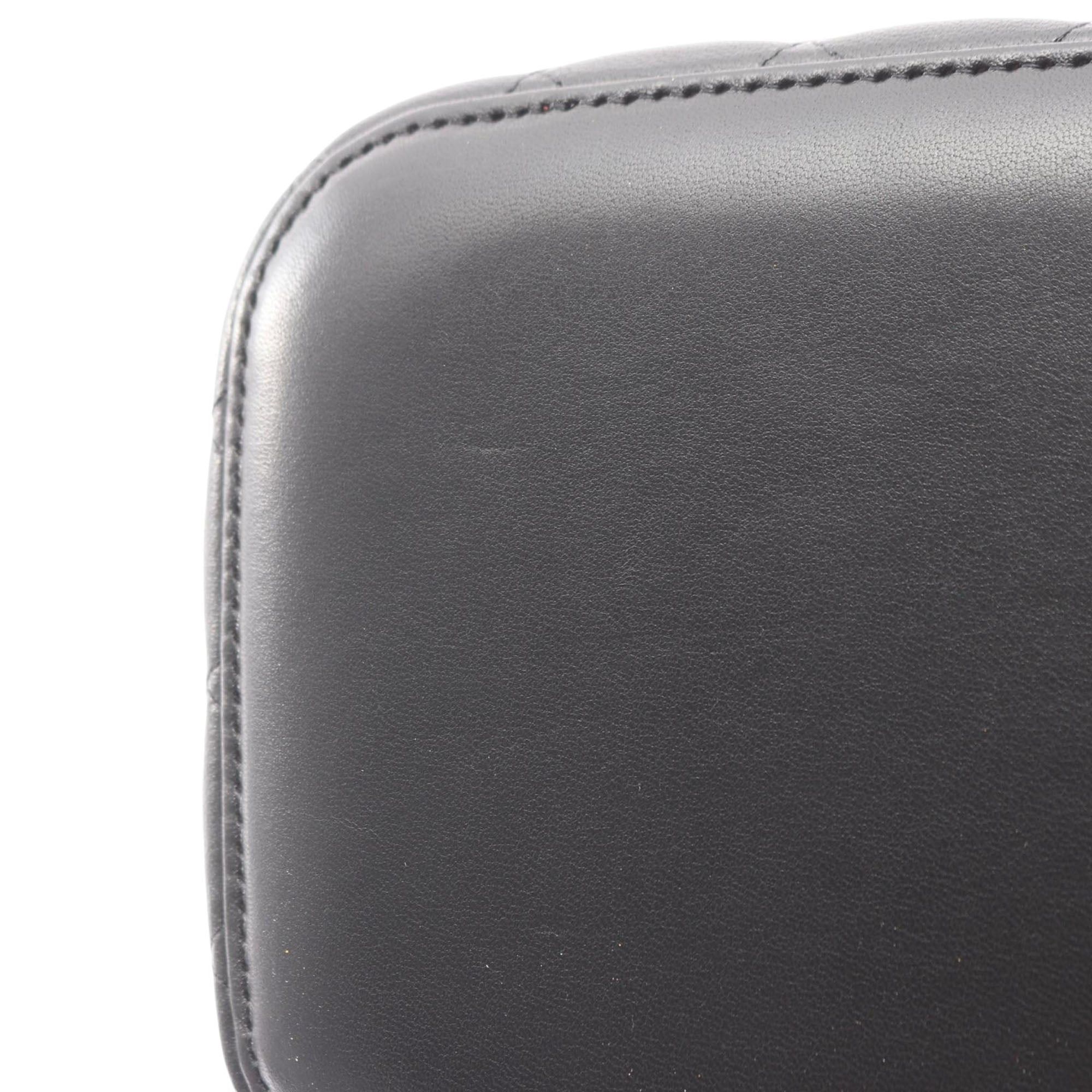 Chanel CC Quilted Lambskin Vanity Bag Size ONE SIZE - 11 Thumbnail