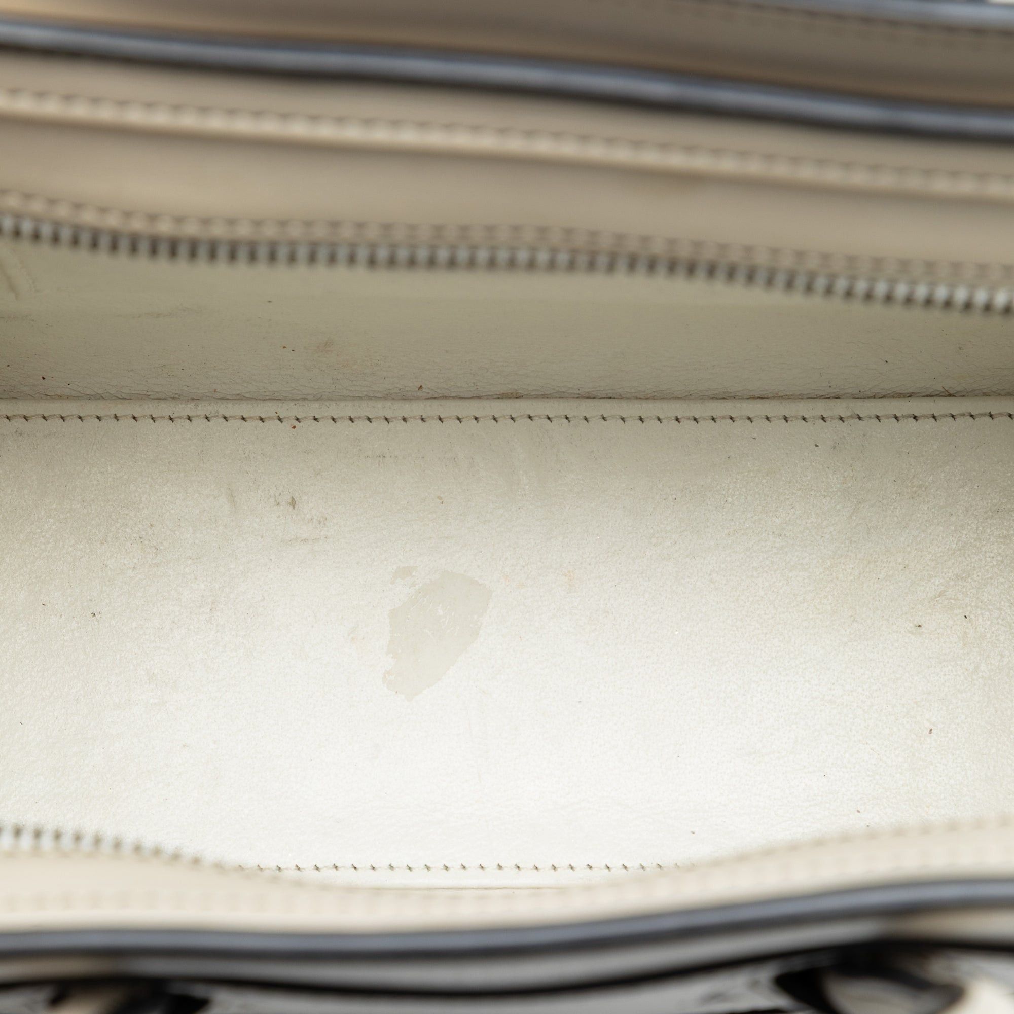 Celine Nano Leather Luggage Tote Size ONE SIZE - 4 Thumbnail