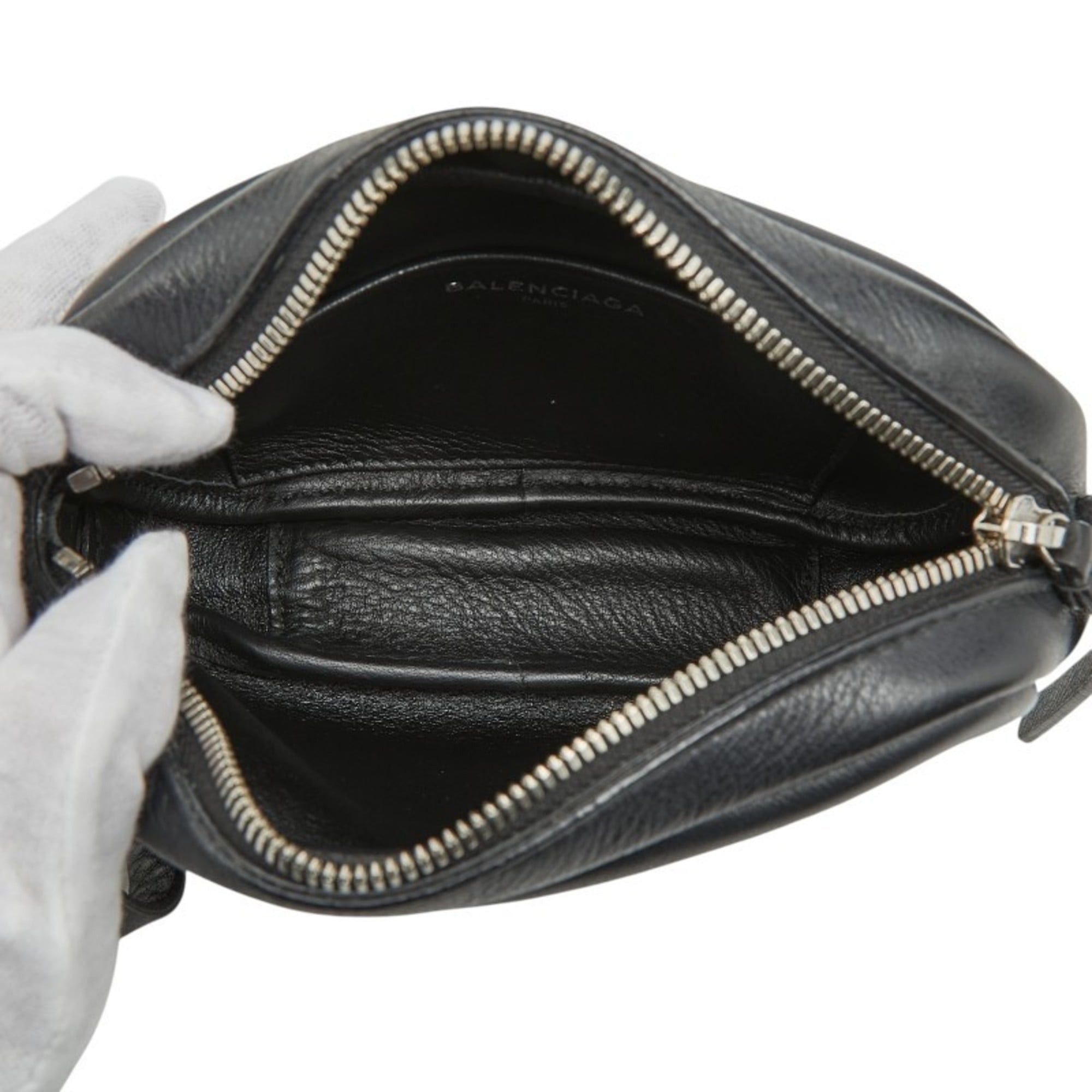 Balenciaga Balenciaga Everyday Camera Bag XS Shoulder 489809 Black Leather Women's BALENCIAGA Size ONE SIZE - 7 Thumbnail