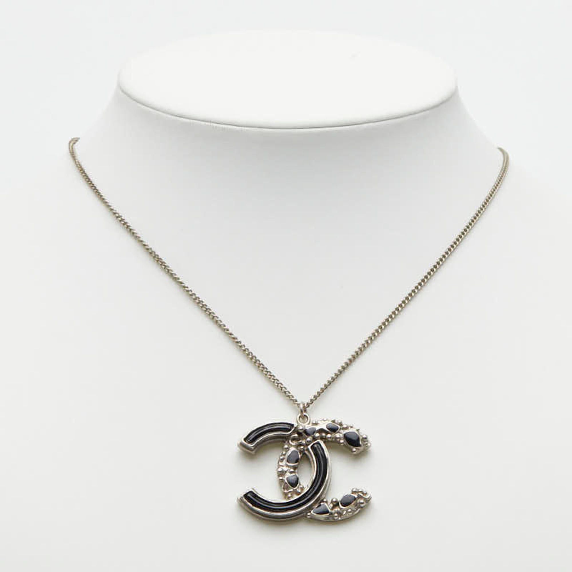 Chanel Chanel Coco Mark Necklace, Silver, Black Metal Enamel, Women's CHANEL Size ONE SIZE - 6 Thumbnail