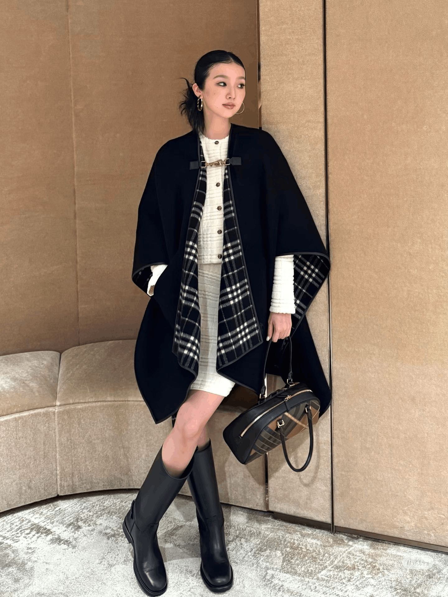 Burberry Burberry 2026 Beige Check Wool Tweed Coat Size M / US 6-8 / IT 42-44 - 6 Thumbnail