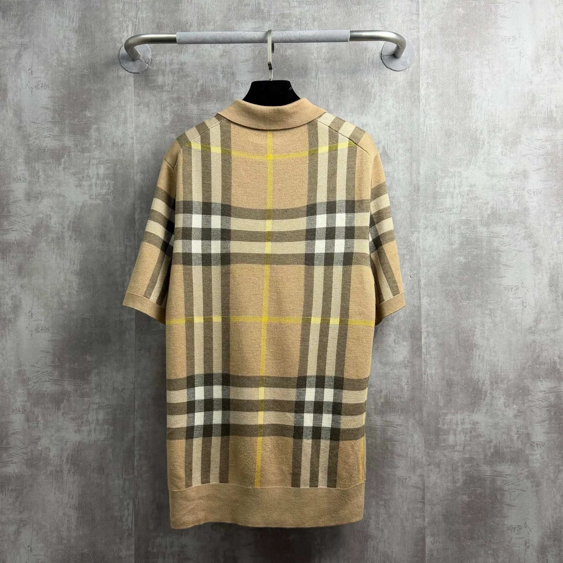 Burberry Burberry Classic Check Polo Short Sleeve Size US M / EU 48-50 / 2 - 3 Thumbnail