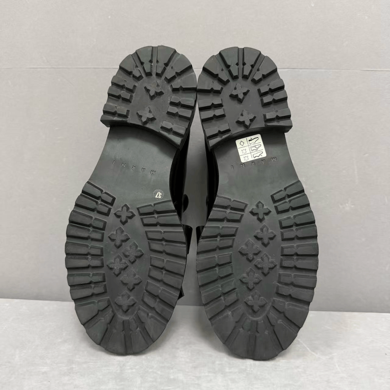 Marni Marni Bow Patent Leather Loafers Size US 6 / IT 36 - 5 Thumbnail