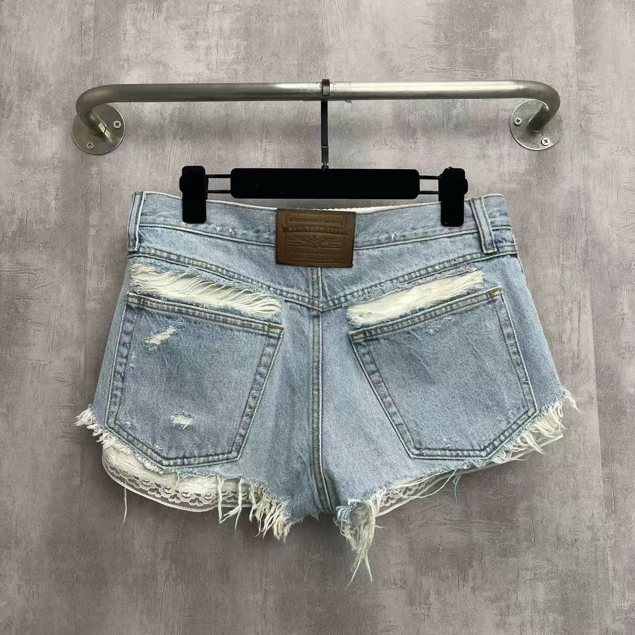 Alexander Wang Alexander Wang Distressed Denim Shorts Size 27" / US 4 / IT 40 - 2 Thumbnail