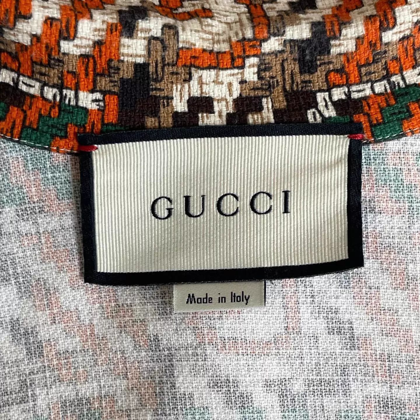 Gucci Multi-Color Short Sleeve Button-Up Shirt Size US S / EU 44-46 / 1 - 5 Thumbnail