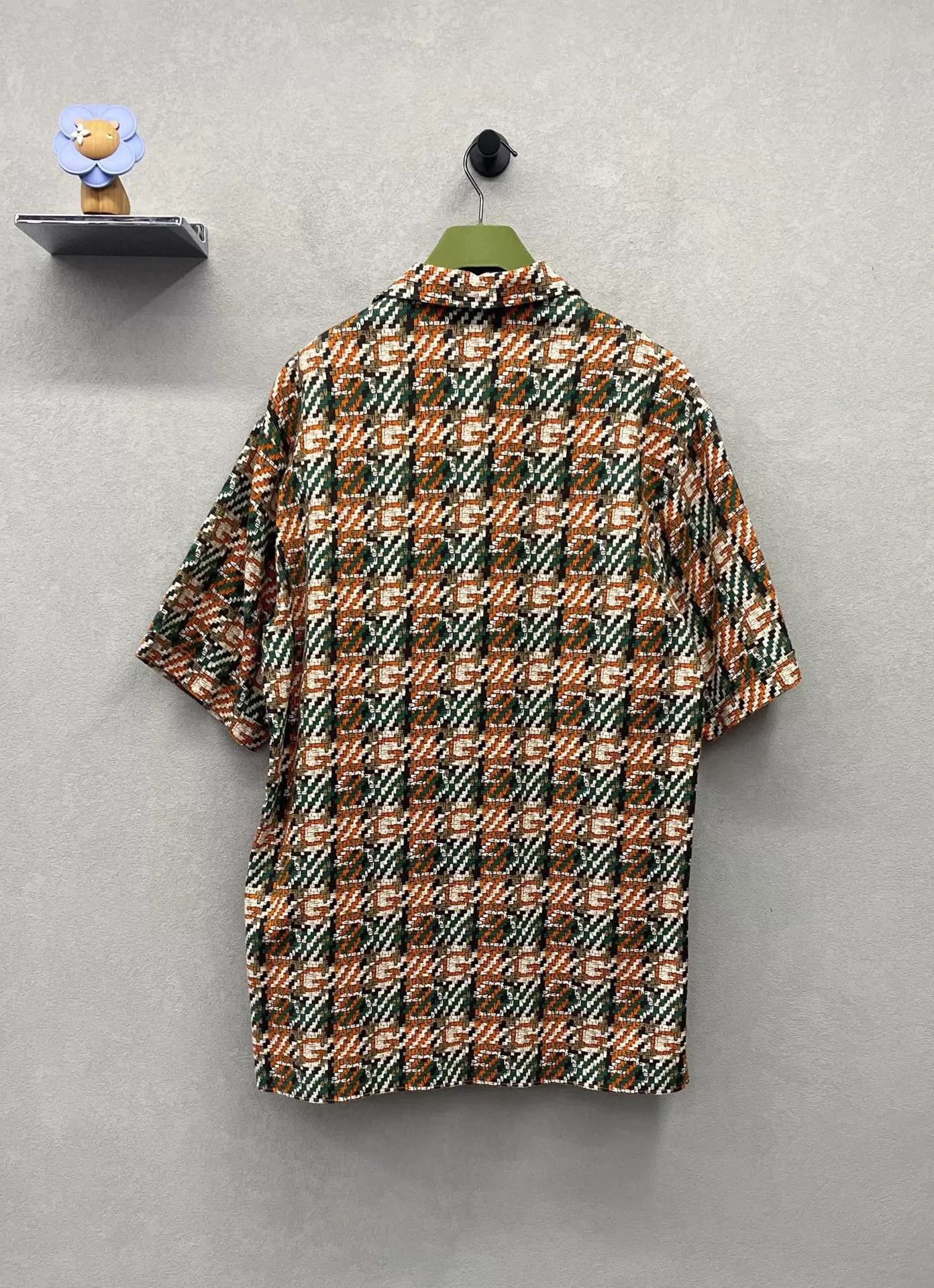 Gucci Multi-Color Short Sleeve Button-Up Shirt Size US S / EU 44-46 / 1 - 2 Thumbnail