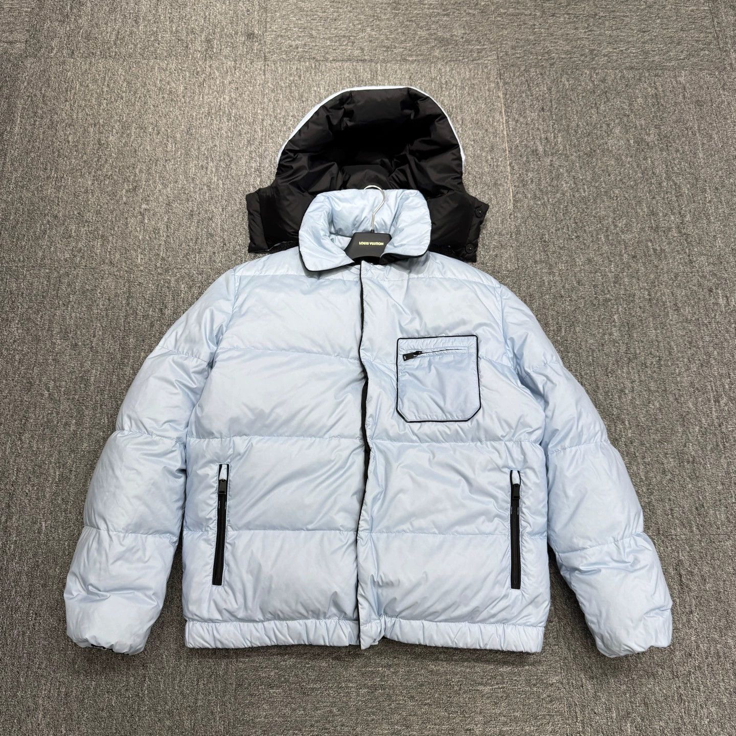 Fendi Black Puffer Jacket with Removable Hood - Size M Size US M / EU 48-50 / 2 - 5 Thumbnail