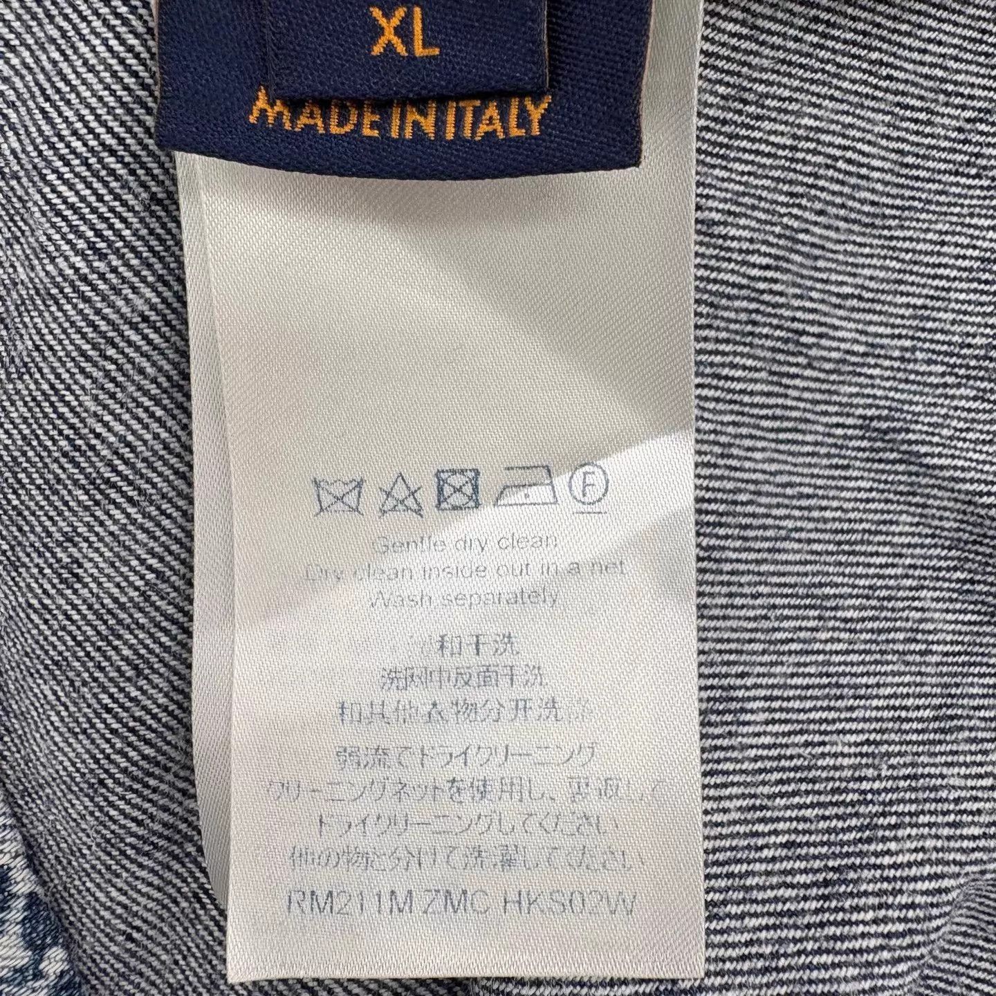 Louis Vuitton Blue Short-Sleeve Button-Up Shirt with Pattern Size US XL / EU 56 / 4 - 7 Thumbnail