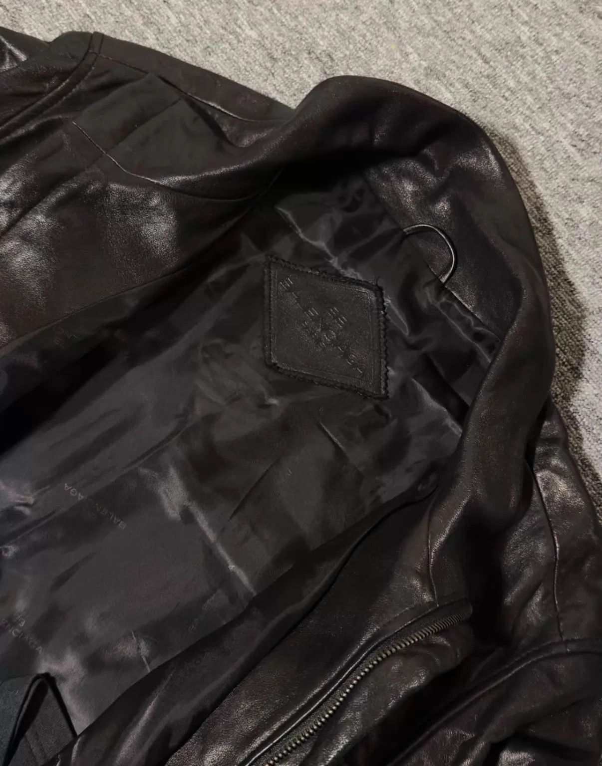 Balenciaga Black Leather Jacket with Zip Closure and Pockets - Size L Size US L / EU 52-54 / 3 - 4 Thumbnail