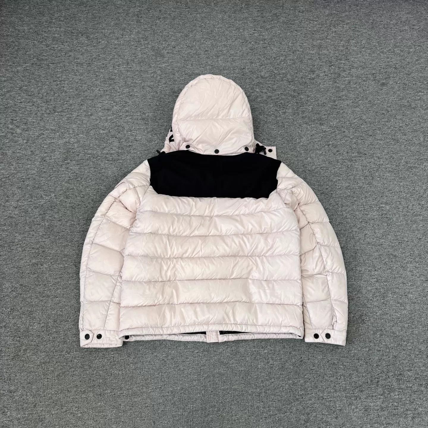 Moncler Pink Hooded Puffer Jacket Size S Size US S / EU 44-46 / 1 - 2 Thumbnail