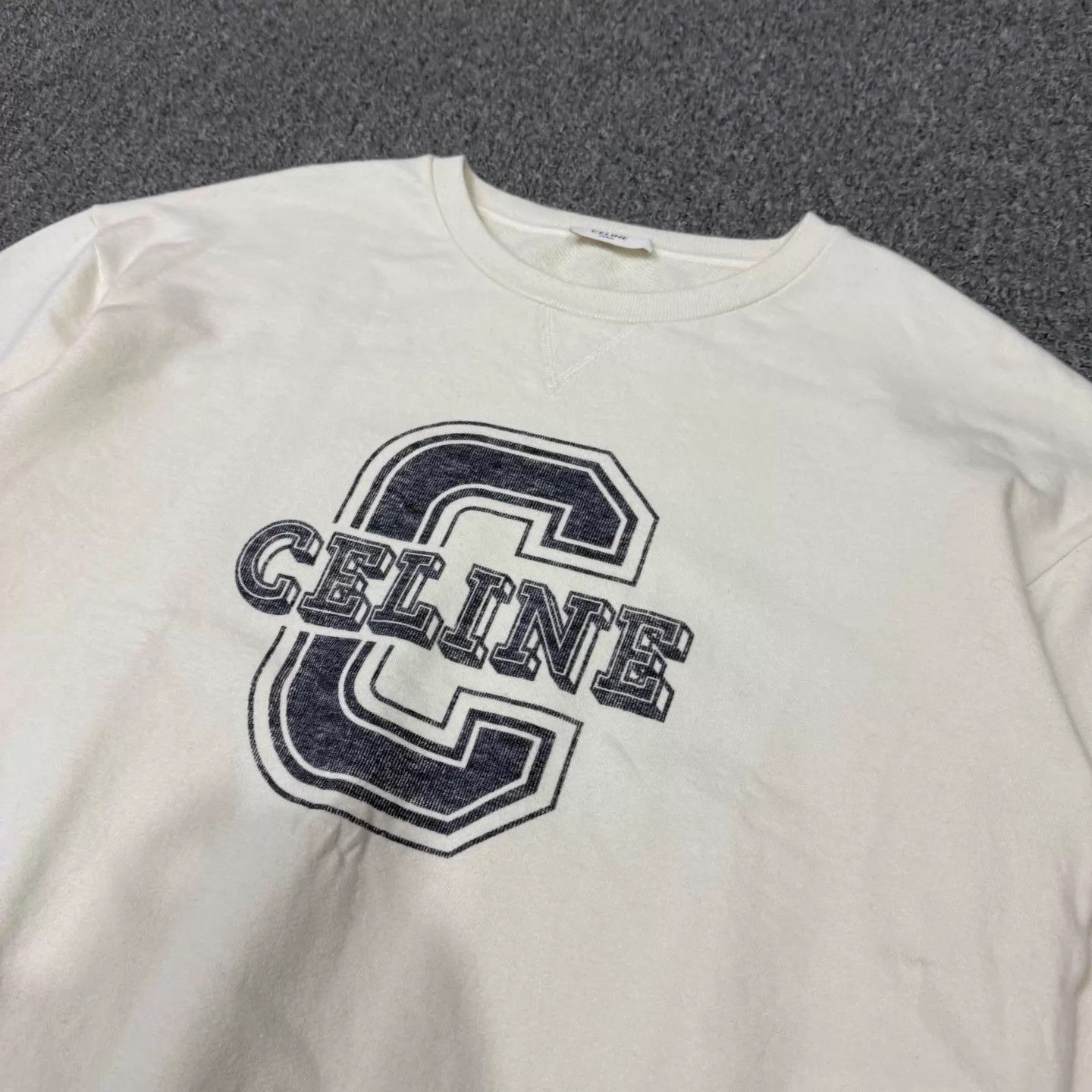 Celine White Crewneck Sweatshirt with Embroidered Logo Size US S / EU 44-46 / 1 - 3 Thumbnail