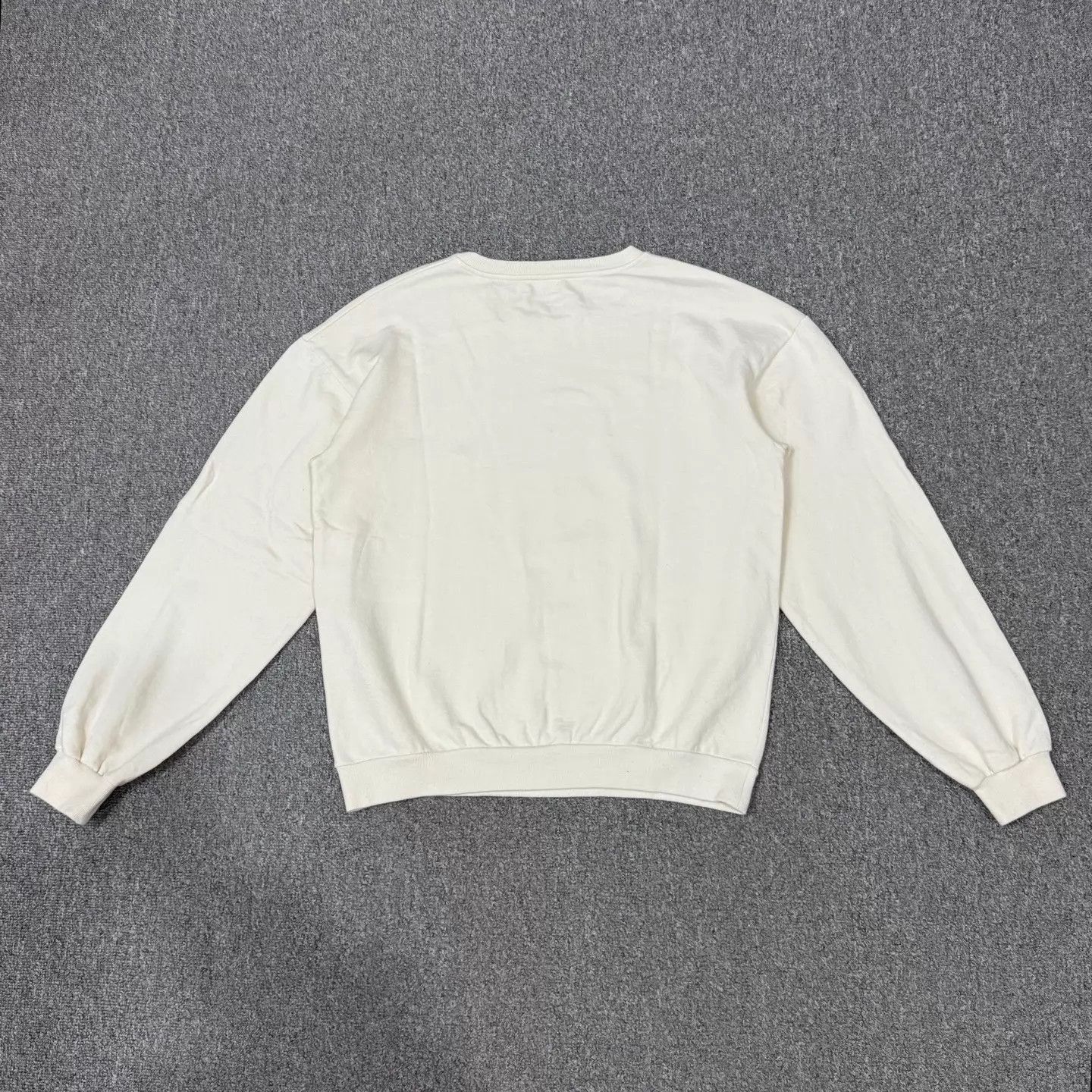 Celine White Crewneck Sweatshirt with Embroidered Logo Size US S / EU 44-46 / 1 - 2 Thumbnail