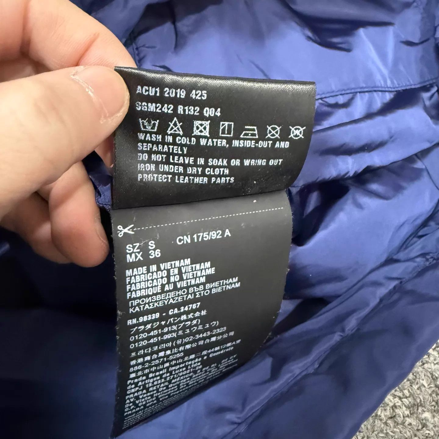Prada Blue Hooded Light Jacket Size US S / EU 44-46 / 1 - 5 Thumbnail