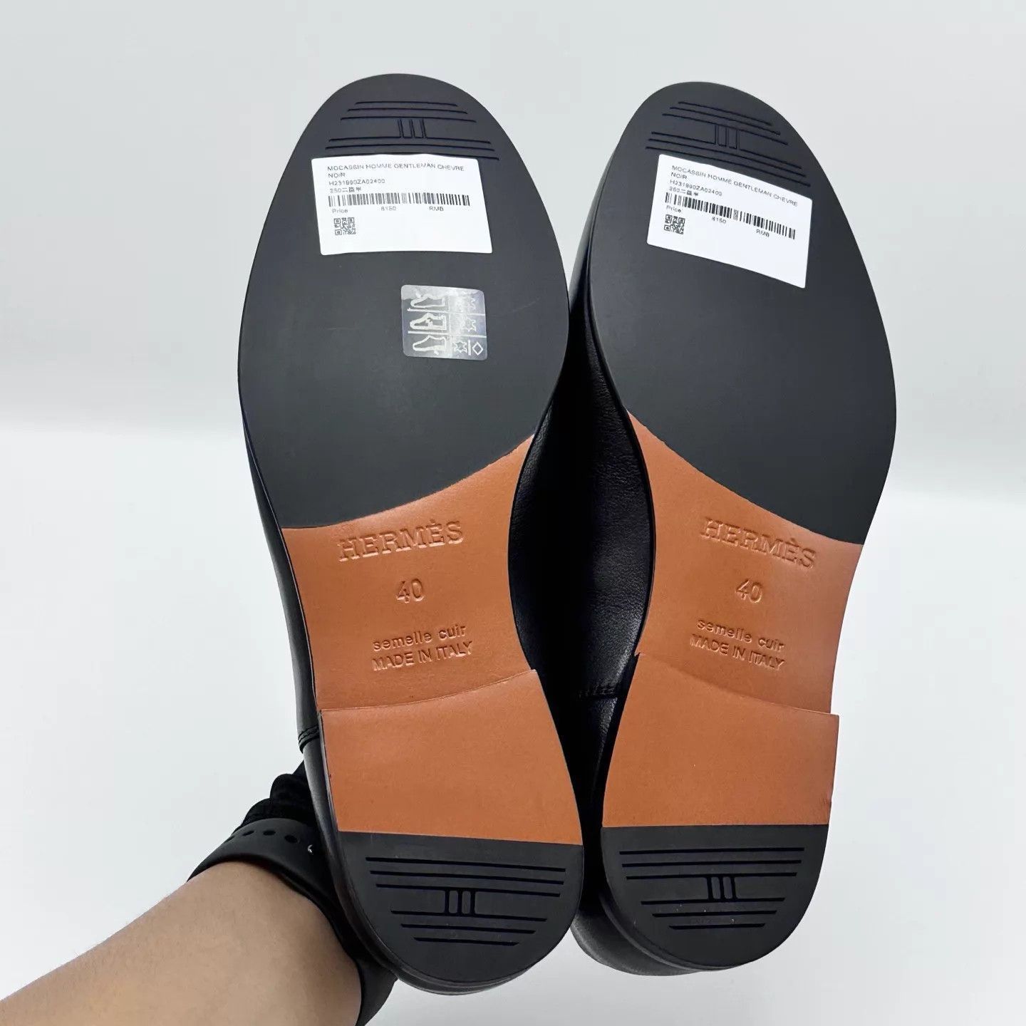 Hermes Black Leather Slip-On Shoes with Silver Buckle Size US 7 / EU 40 - 4 Thumbnail