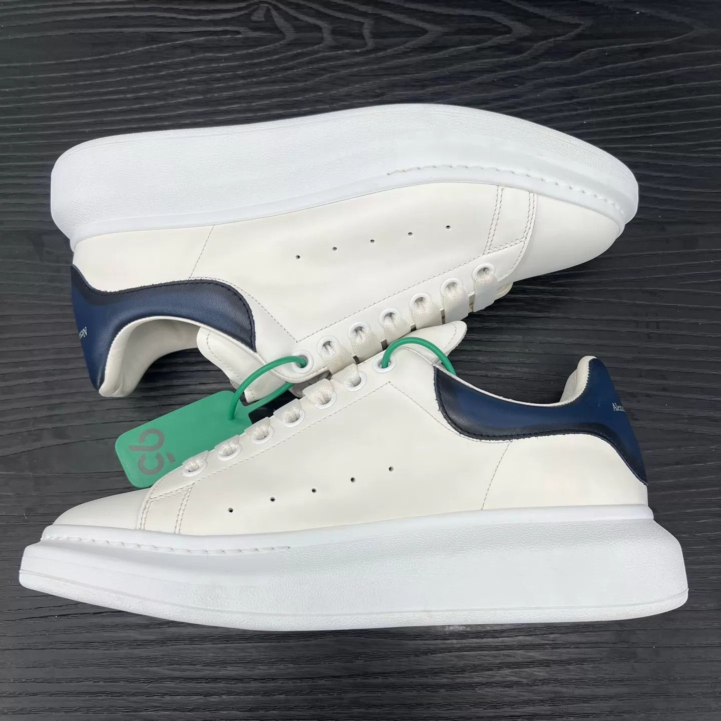 Alexander McQueen White Low-Top Sneakers with Platform Sole Size US 9.5 / EU 42-43 - 3 Thumbnail