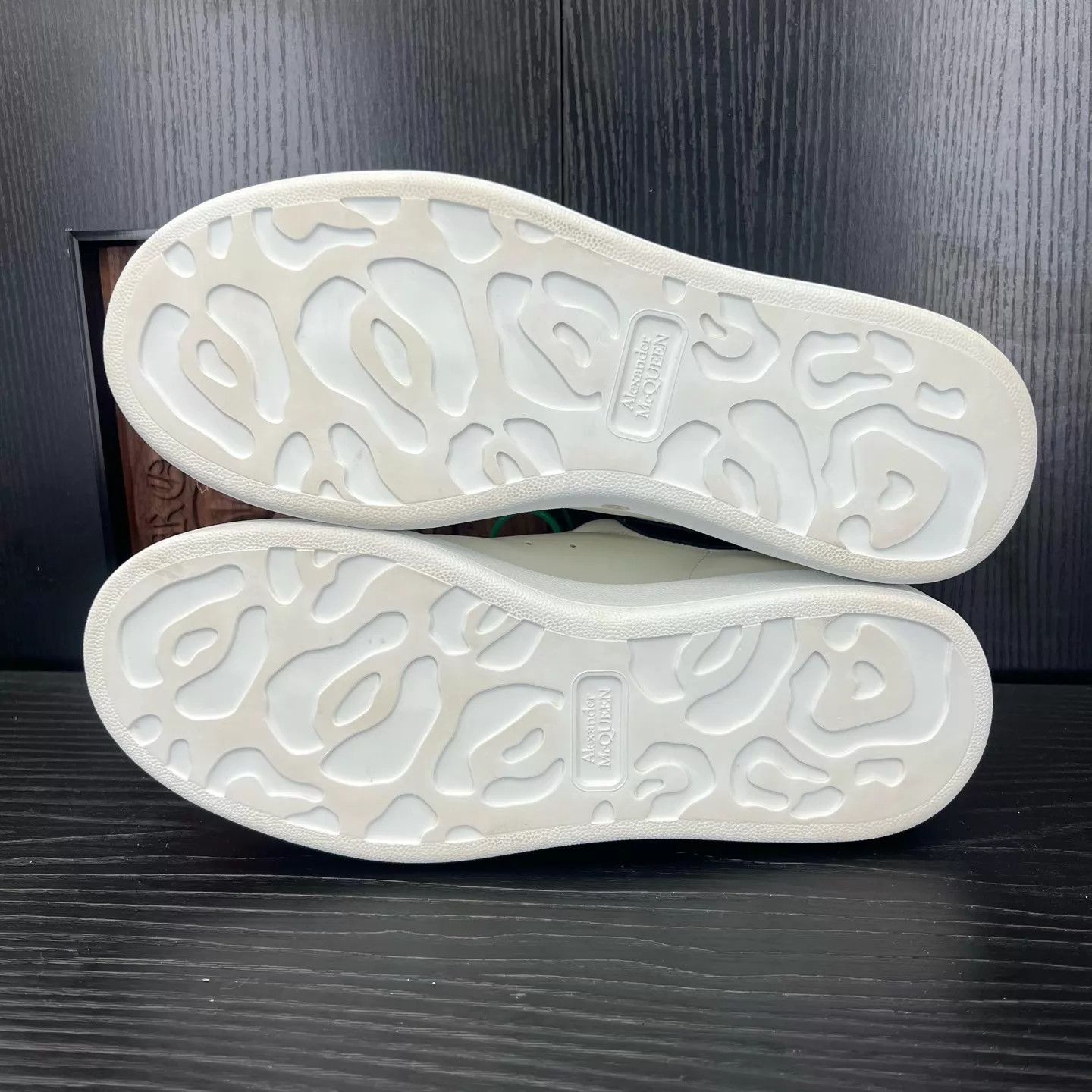 Alexander McQueen White Low-Top Sneakers with Platform Sole Size US 9.5 / EU 42-43 - 5 Thumbnail