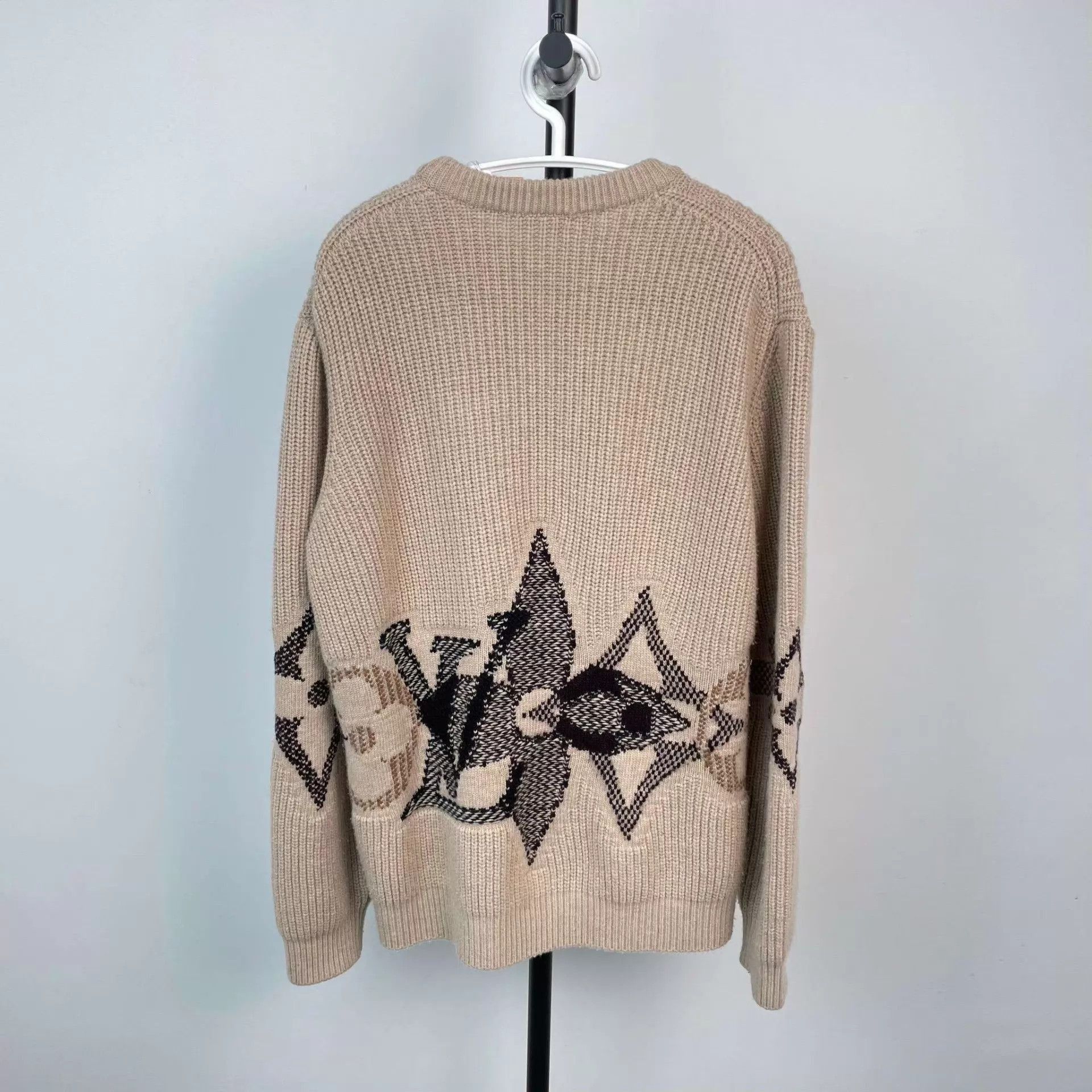 Louis Vuitton Beige Patterned Knit Sweater Size US S / EU 44-46 / 1 - 2 Thumbnail