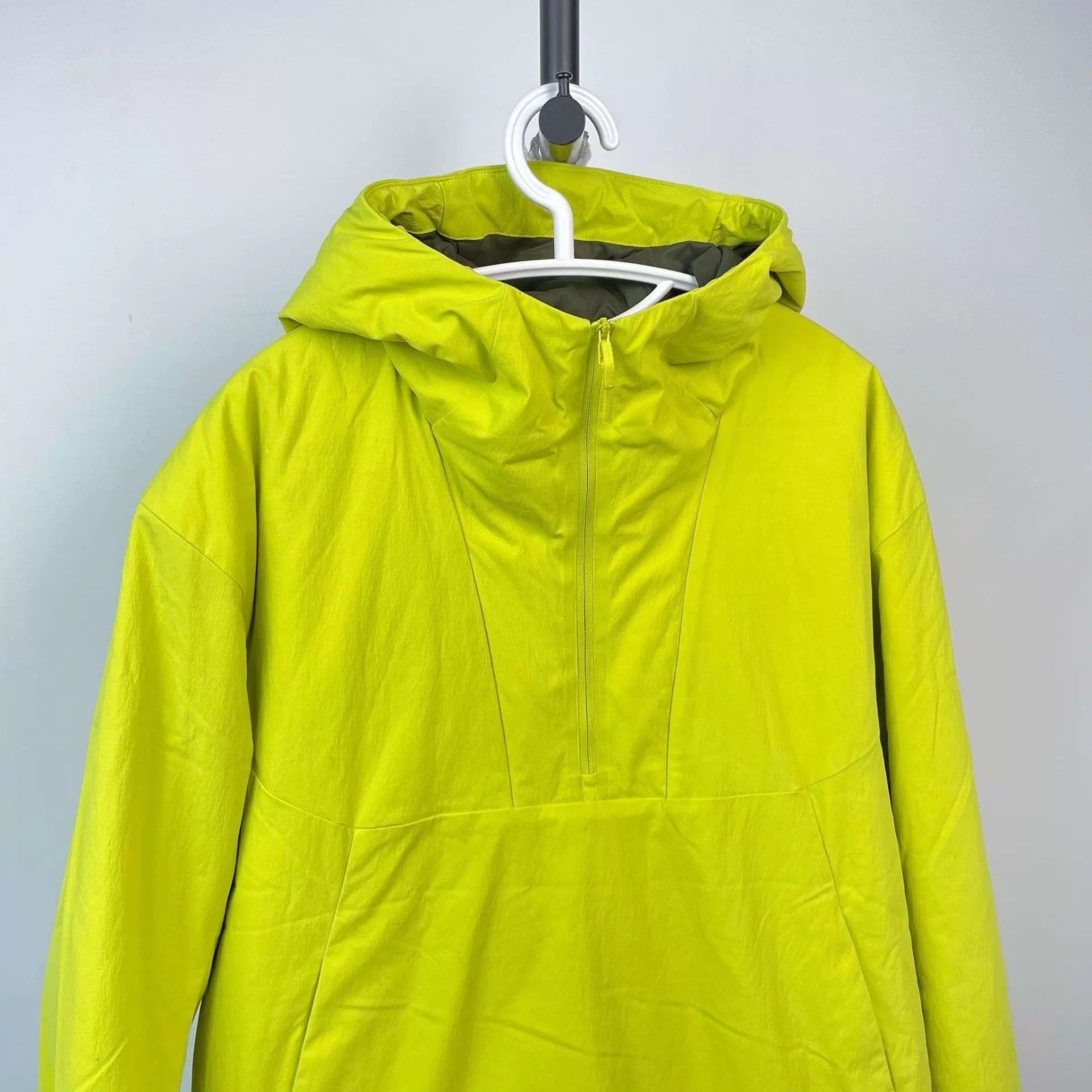 Arc'teryx Yellow Hooded Light Jacket Size M Size US M / EU 48-50 / 2 - 9 Thumbnail