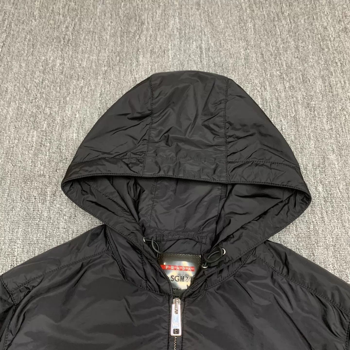 Prada Black Hooded Lightweight Jacket Size S Size US S / EU 44-46 / 1 - 9 Thumbnail