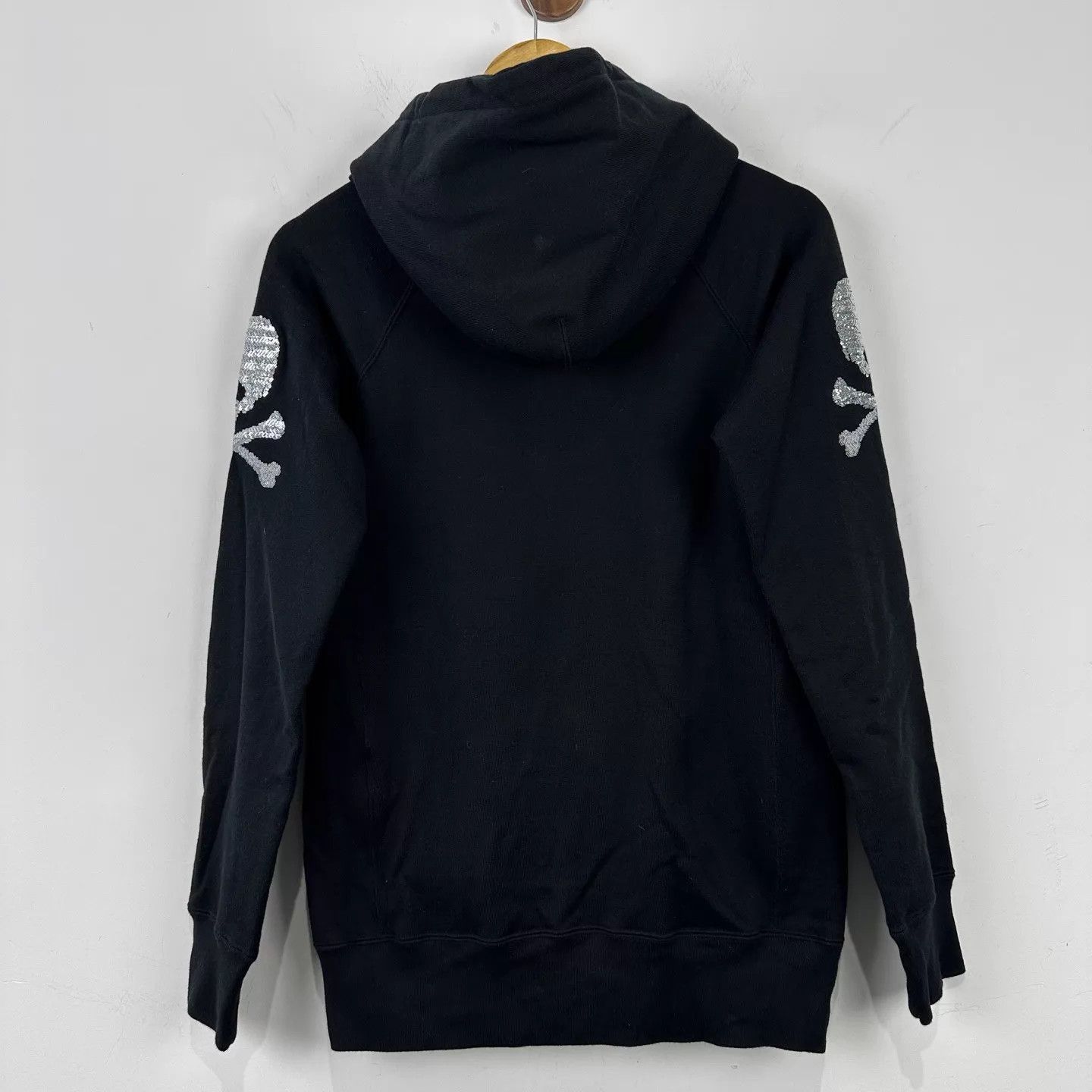 Mastermind Japan Black Sequin Skull Crossbones Hoodie Size US XS / EU 42 / 0 - 2 Thumbnail