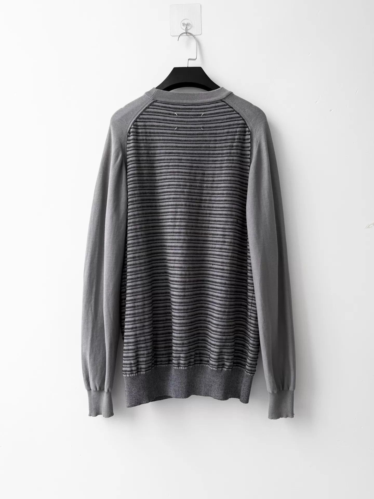Maison Margiela Gray V-Neck Button-Front Striped Cardigan Size US L / EU 52-54 / 3 - 3 Thumbnail