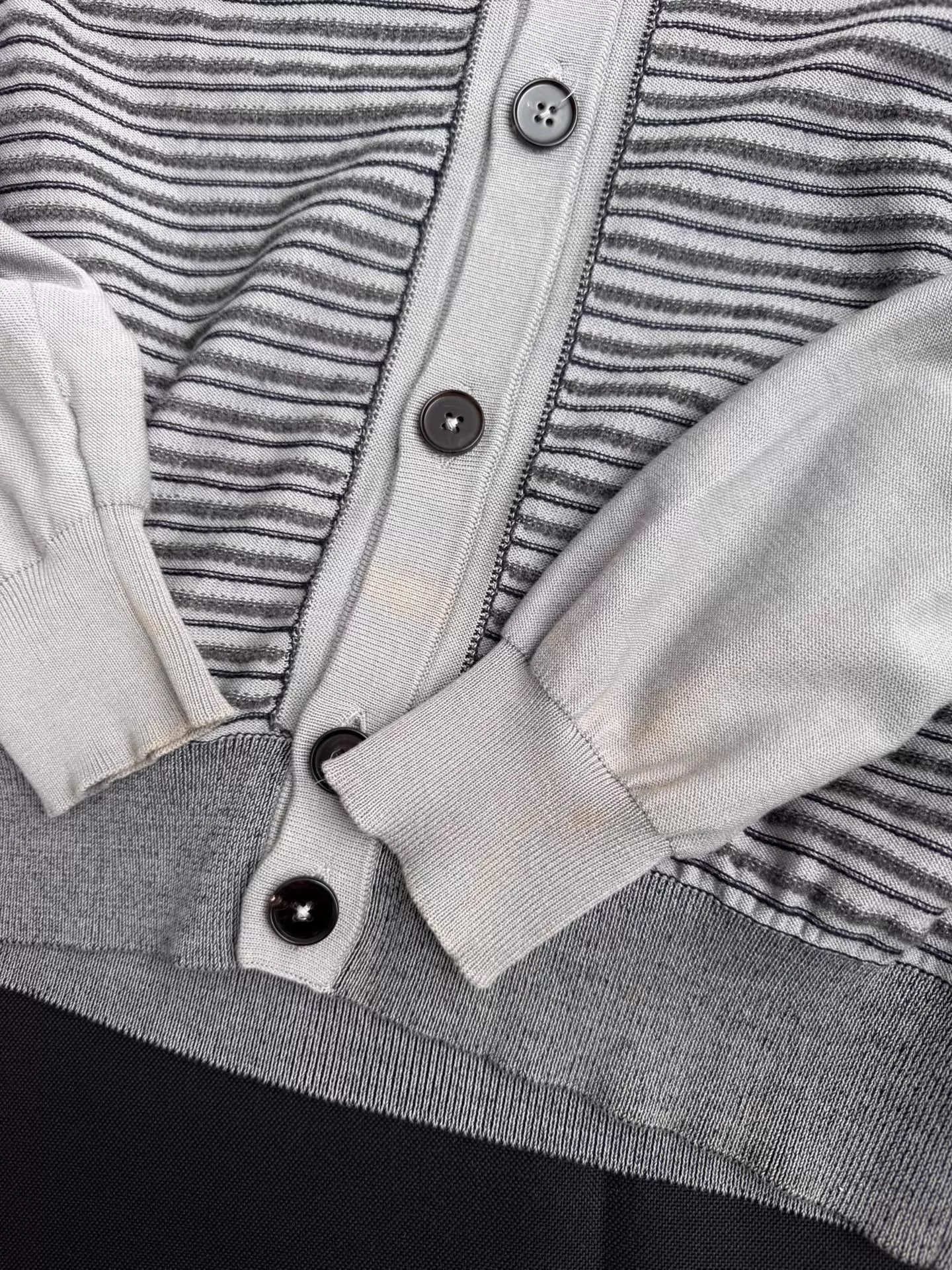 Maison Margiela Gray V-Neck Button-Front Striped Cardigan Size US L / EU 52-54 / 3 - 6 Thumbnail