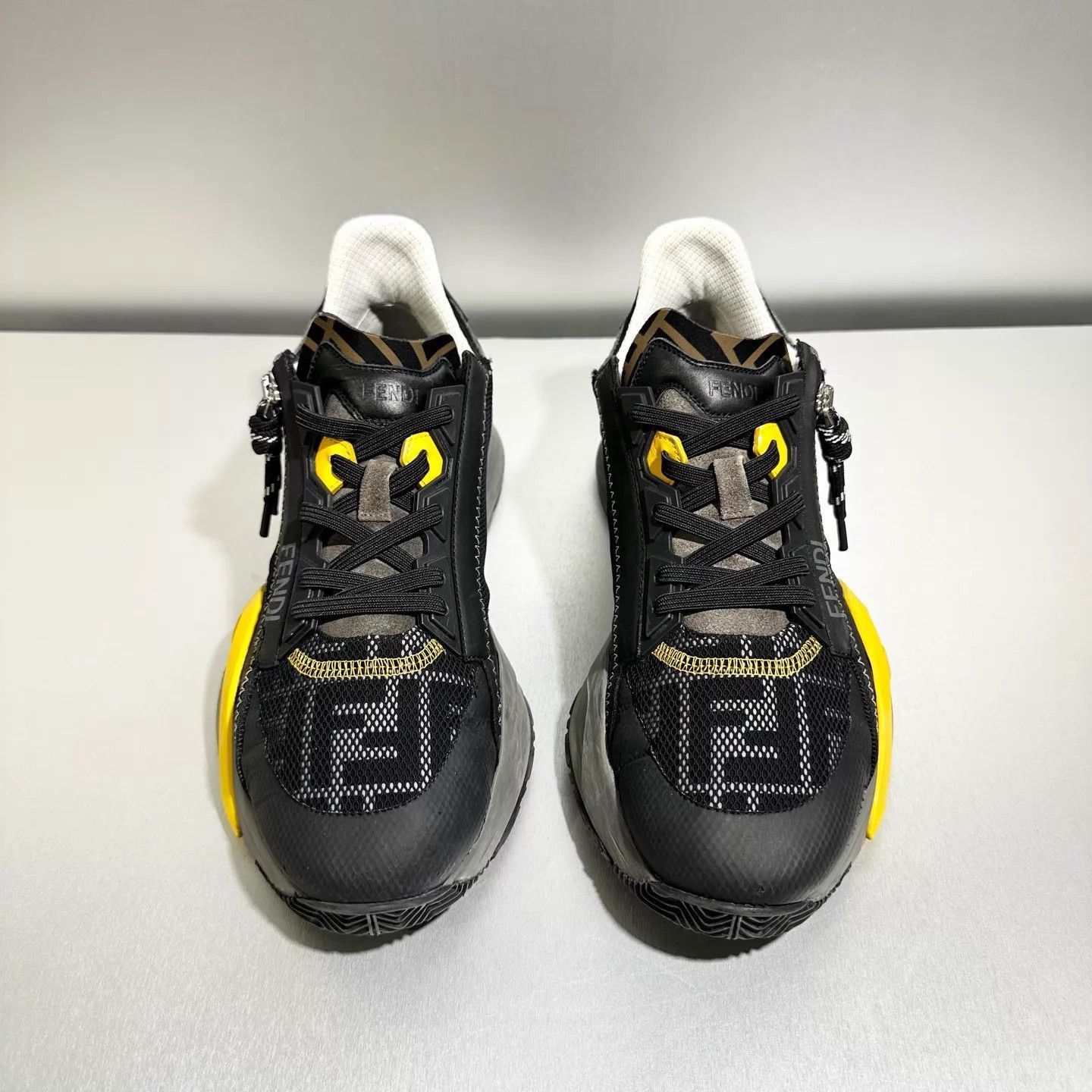Fendi Multi Color Lowtop Sneakers Size 8 Size US 8 / EU 41 - 2 Thumbnail