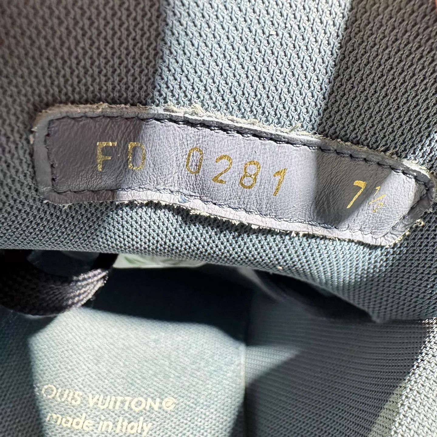 Louis Vuitton Blue Low-Top Sneakers with Pattern Size US 8.5 / EU 41-42 - 6 Thumbnail