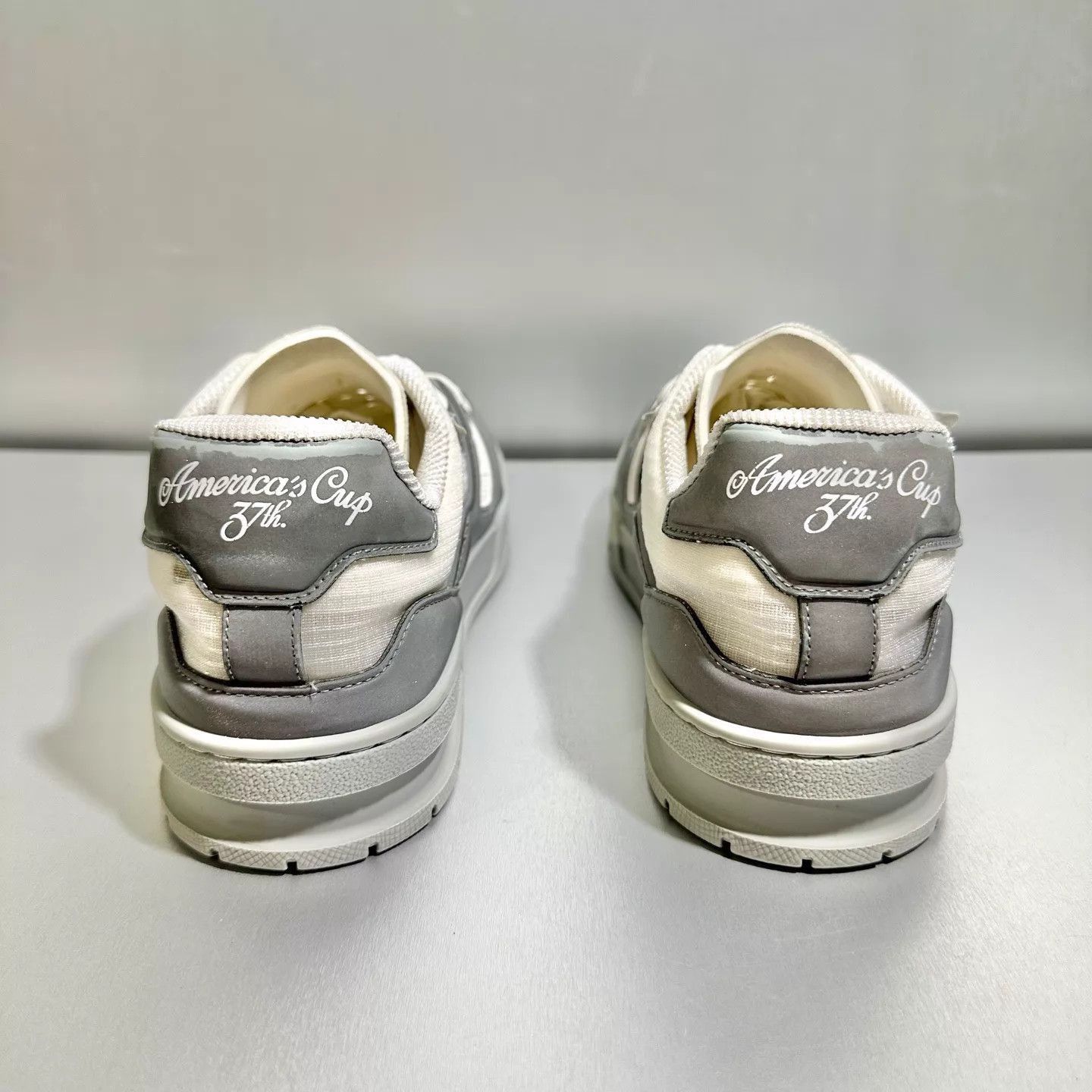 Louis Vuitton Multi Color Low-Top Sneakers Size 8.5 Size US 8.5 / EU 41-42 - 5 Thumbnail