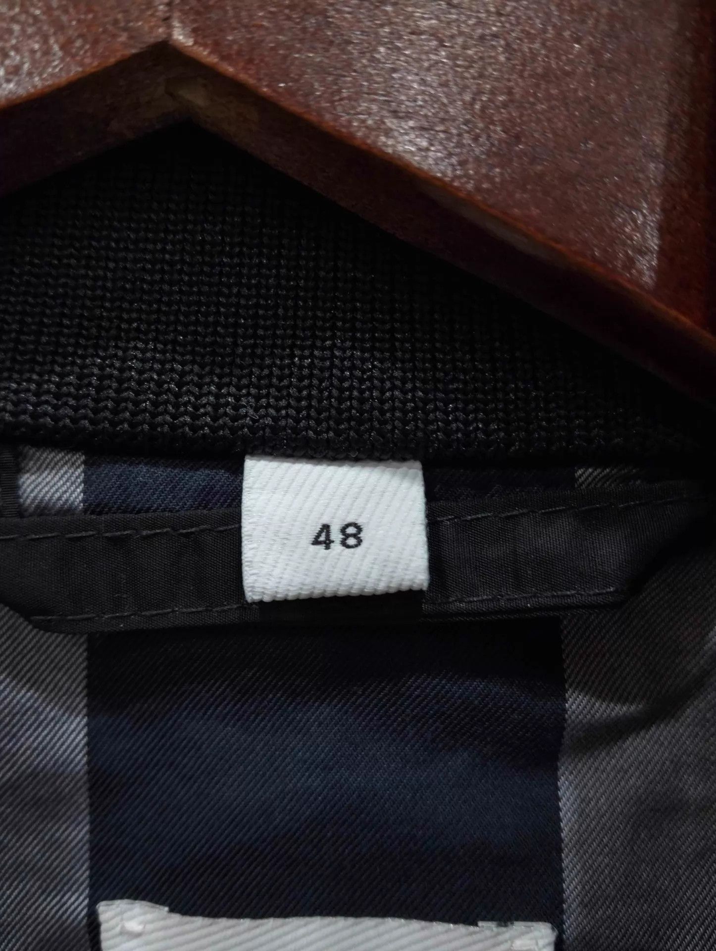 Burberry Black Bomber Jacket with Zip Closure - Size M Size US M / EU 48-50 / 2 - 5 Thumbnail