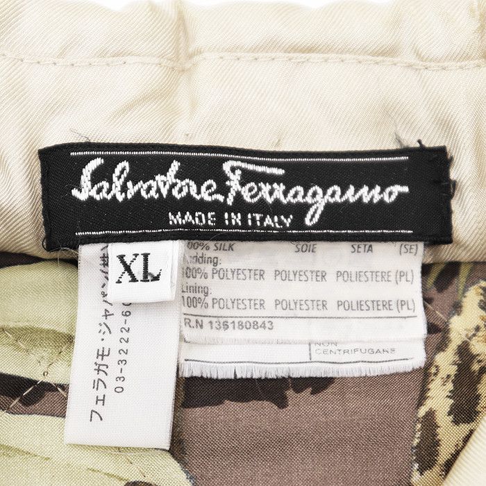 Salvatore Ferragamo Salvatore Ferragamo Salvatore Ferragamo Silk Quilted Jacket Textile Outerwear DUTY FREE for USA Size ONE SIZE - 10 Thumbnail
