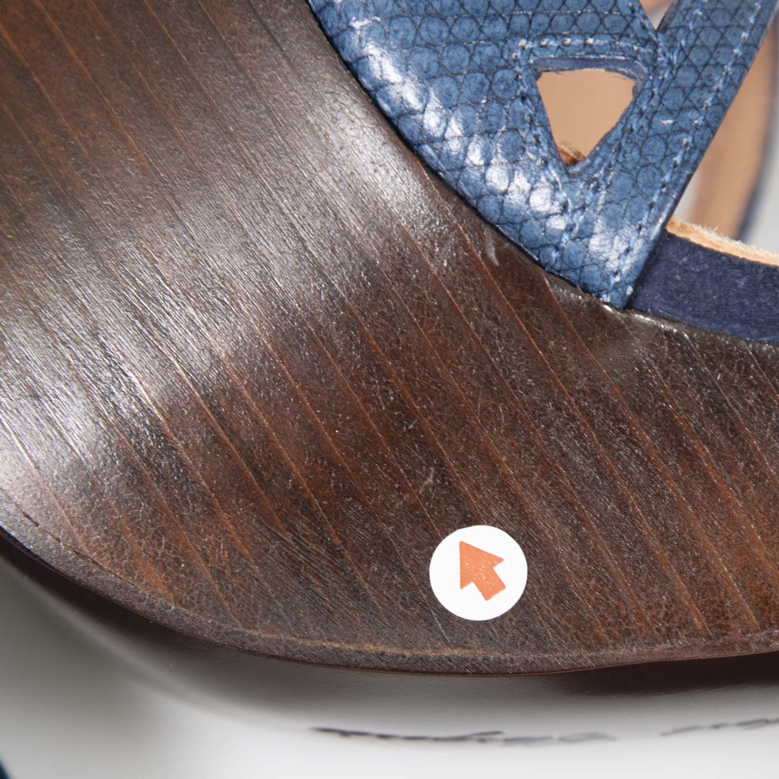 Robert Clergerie Blue Leather Platform Heels Size US 9.5 / IT 39.5 - 10 Thumbnail