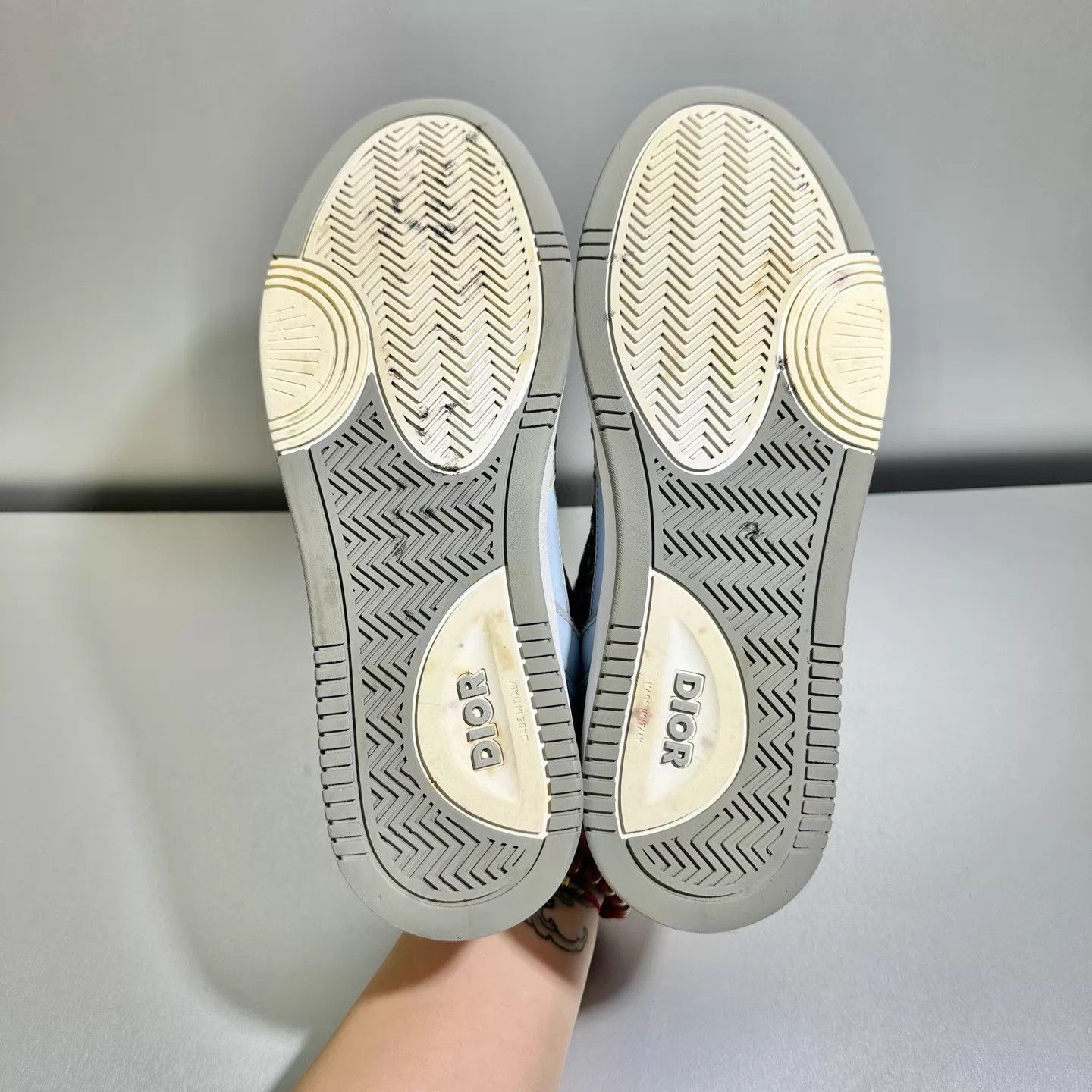 Dior Blue Low-Top Sneakers with Pattern Accents Size US 10 / EU 43 - 7 Thumbnail