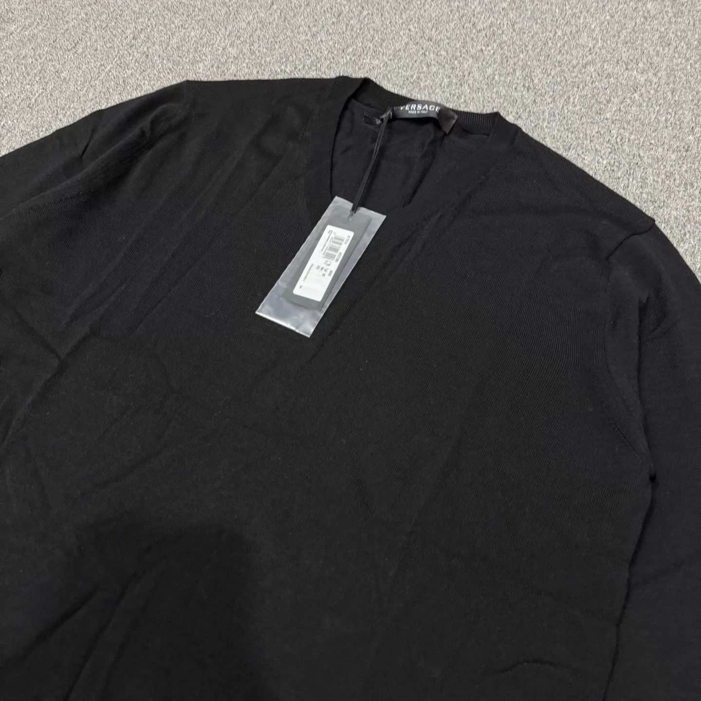 Versace Black V-Neck Long Sleeve Knit Sweater Size US M / EU 48-50 / 2 - 3 Thumbnail