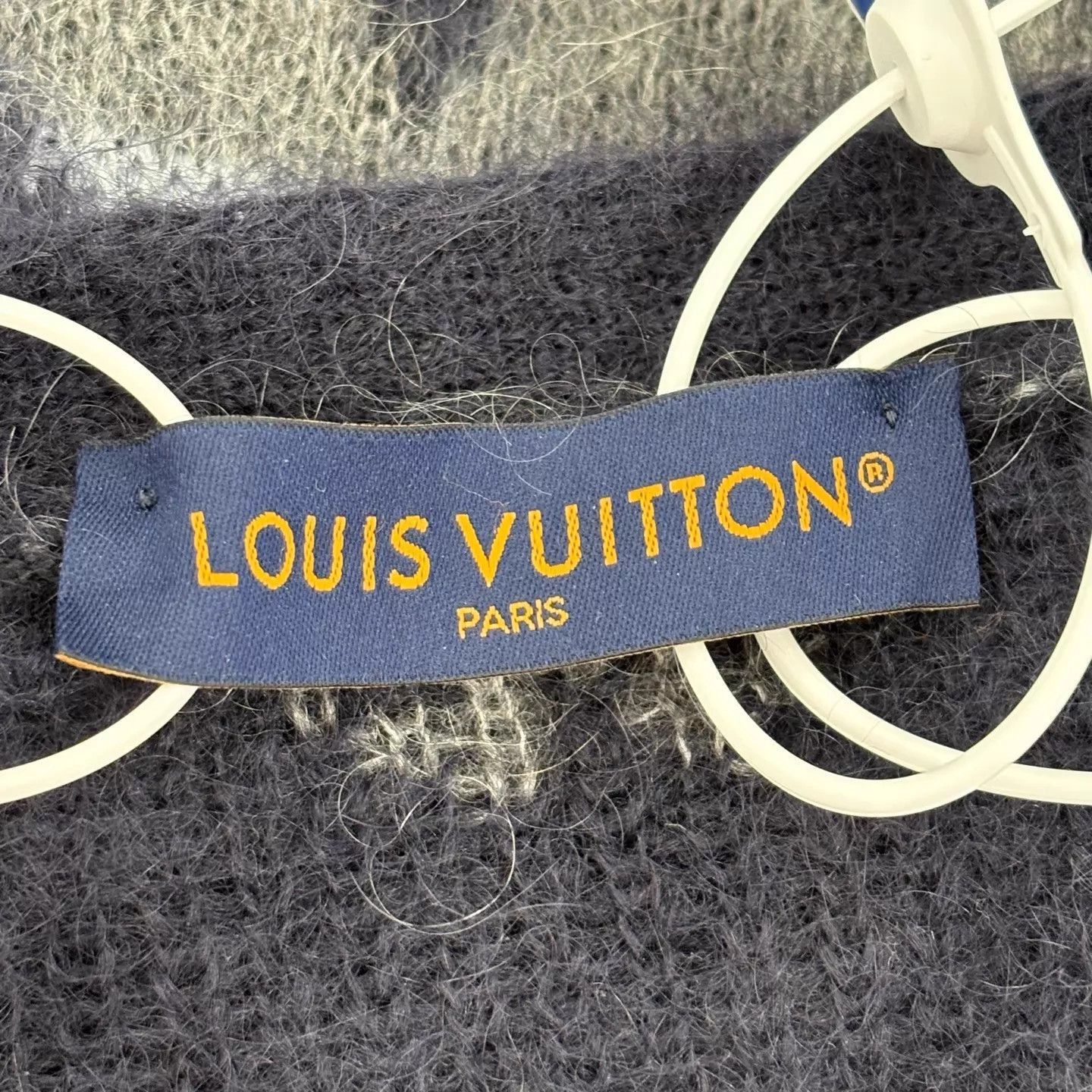 Louis Vuitton Multi-Patterned V-Neck Button Cardigan Size L Size US L / EU 52-54 / 3 - 3 Thumbnail