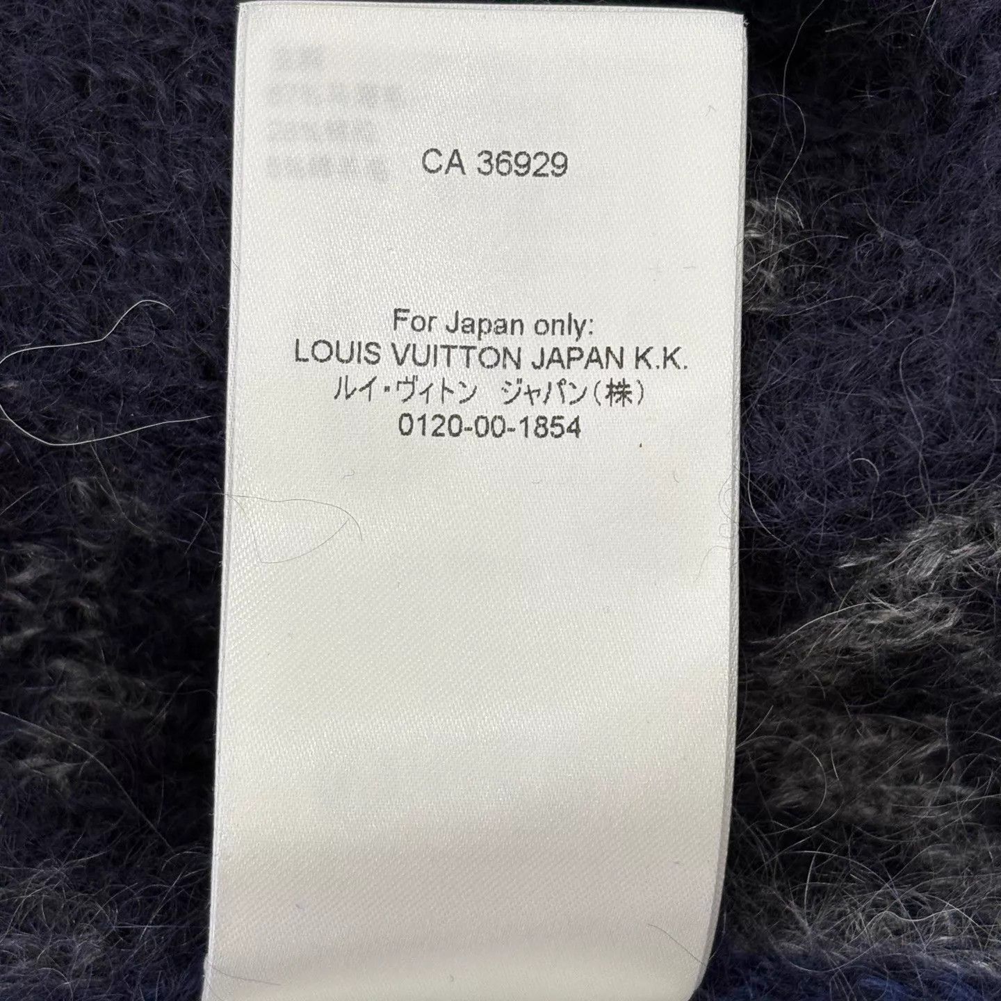 Louis Vuitton Multi-Patterned V-Neck Button Cardigan Size L Size US L / EU 52-54 / 3 - 5 Thumbnail