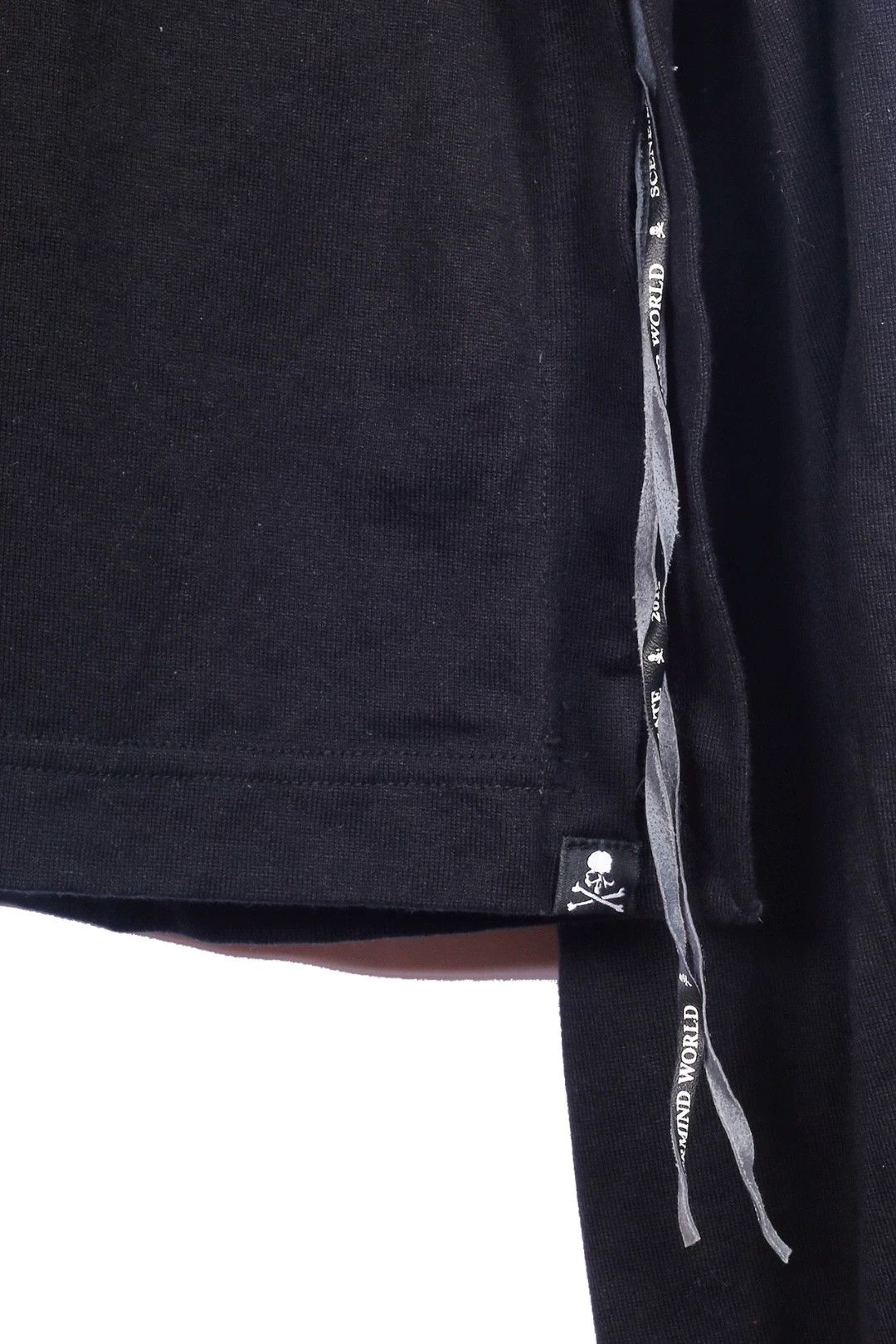 Mastermind Japan mastermind Japan MMJ Oversized Long Sleeve Tee Size US M / EU 48-50 / 2 - 7 Thumbnail