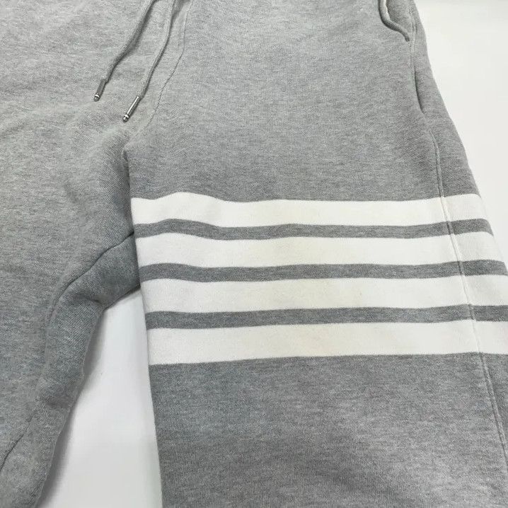 Thom Browne Thom Browne Classic Grey Striped Sweatpants Size US 31 - 6 Thumbnail