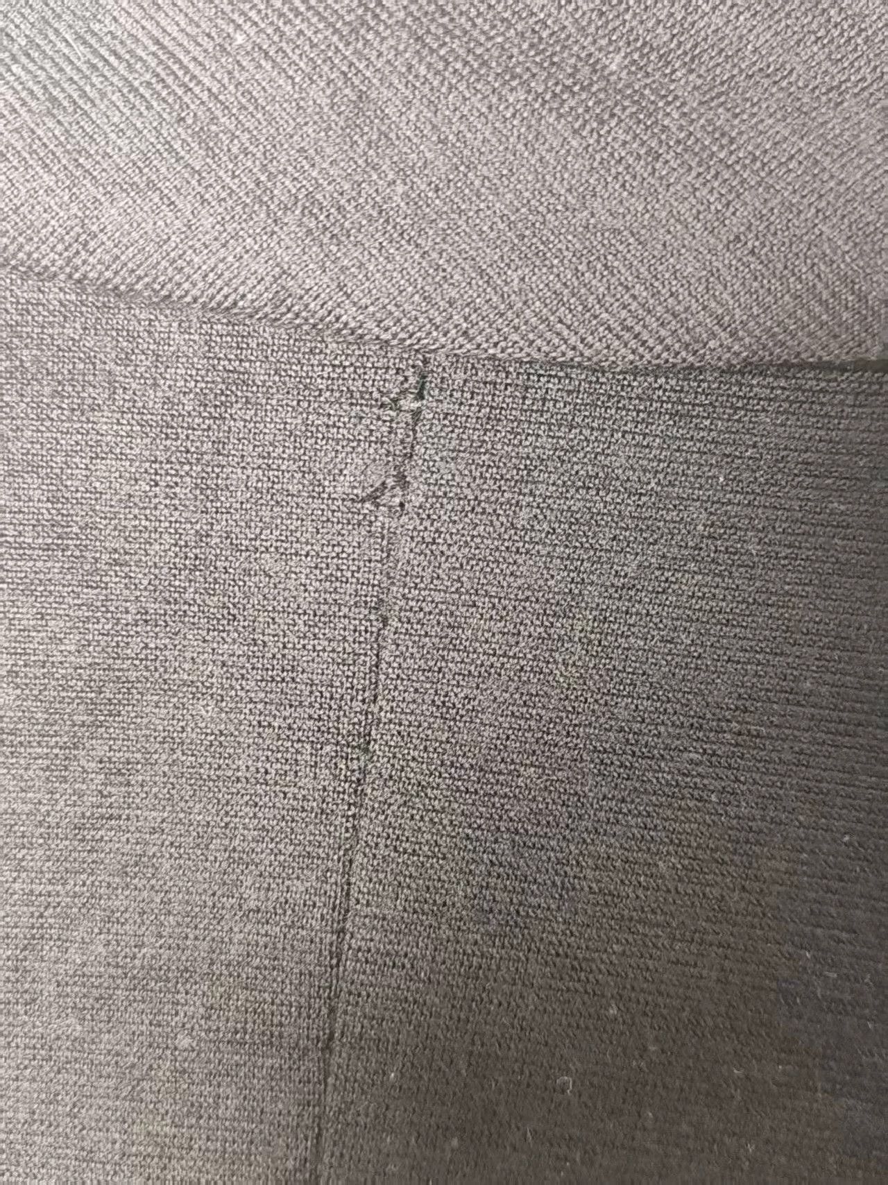 Prada Authentic Prada Wool Overcoat for Sale Size US M / EU 48-50 / 2 - 3 Thumbnail