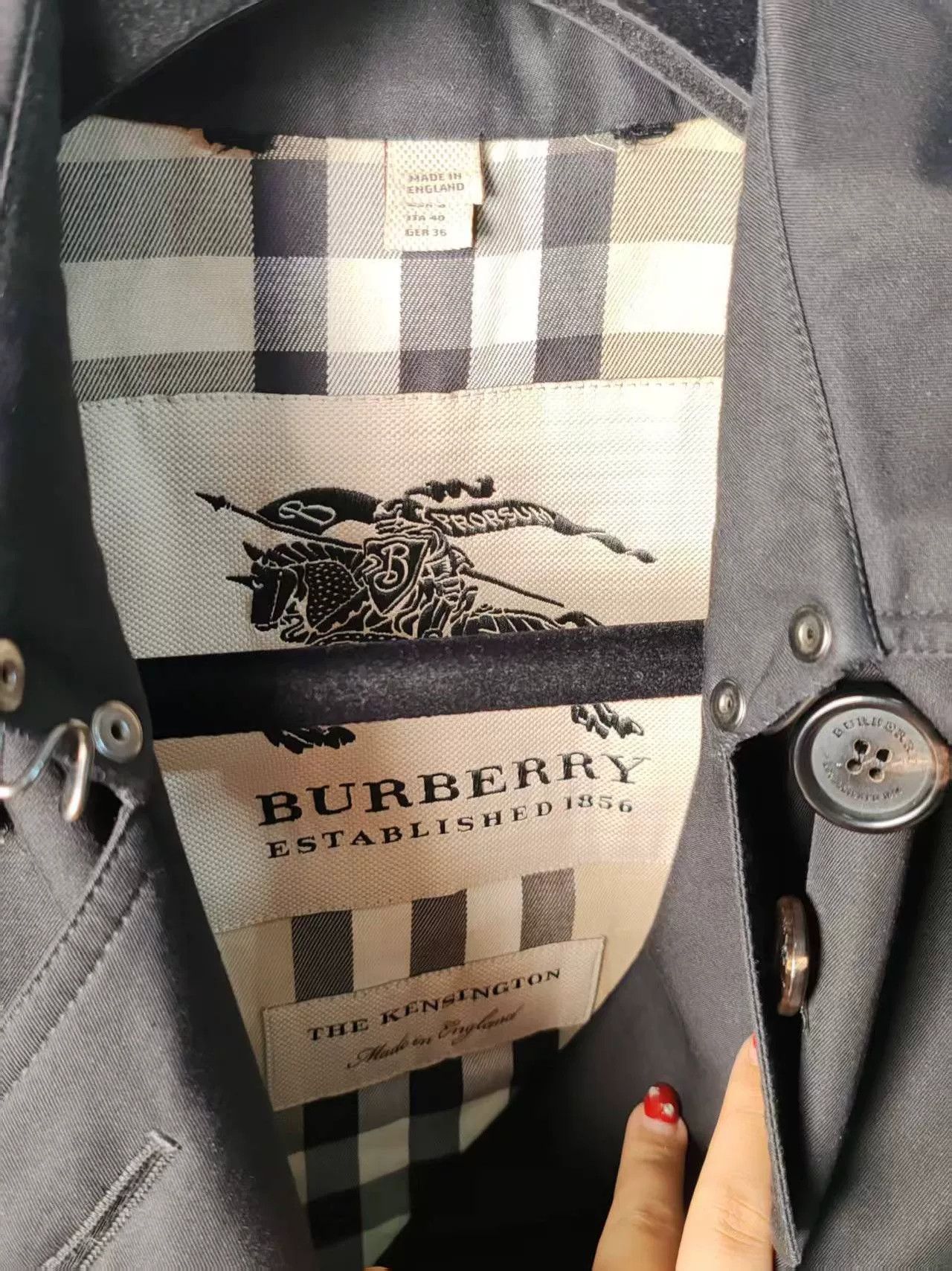 Burberry Burberry Kensington Check Coat Size US M / EU 48-50 / 2 - 3 Thumbnail