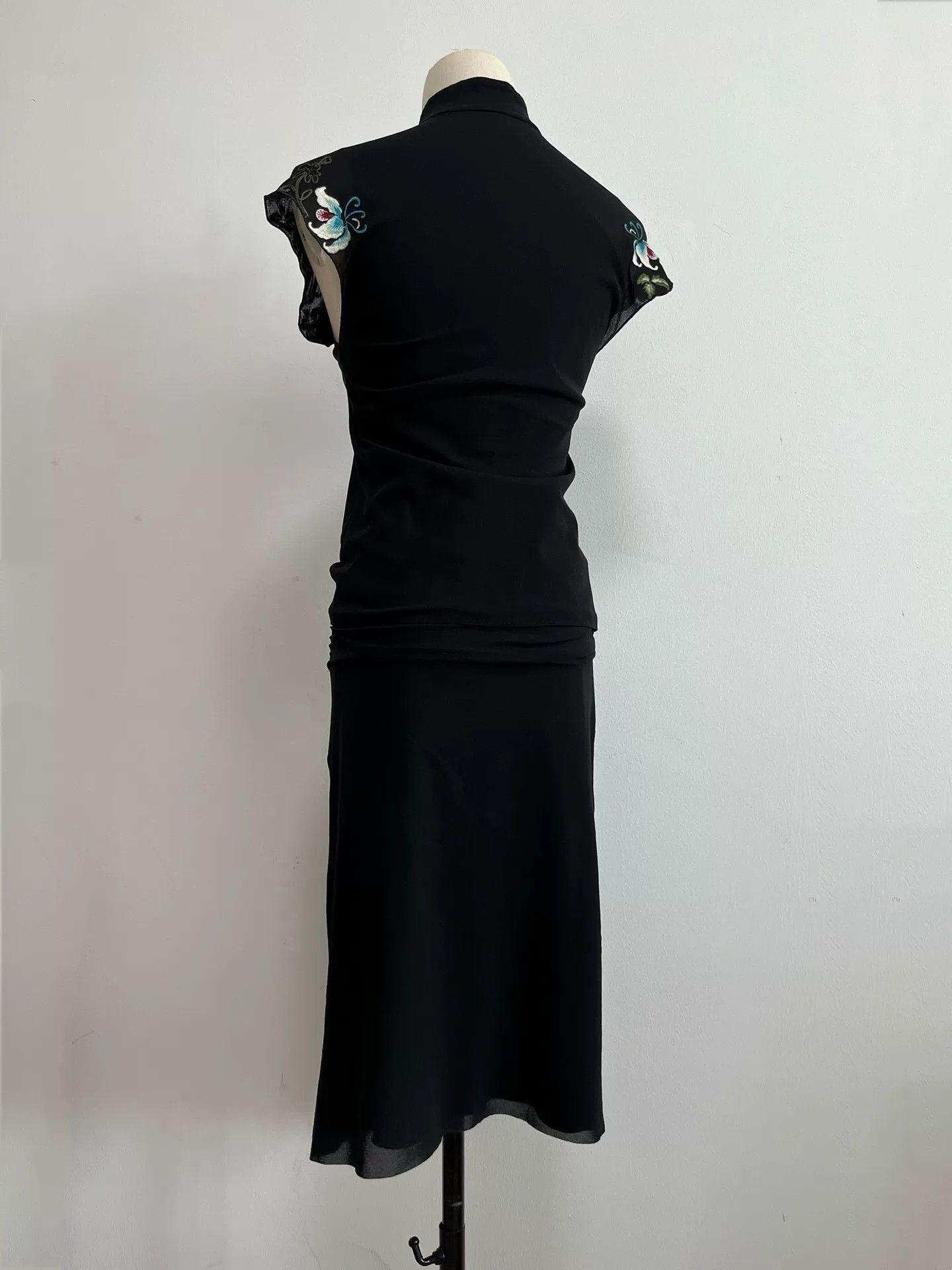 Vivienne Tam Vivienne Tam Embroidered Sleeveless Set Size M / US 6-8 / IT 42-44 - 3 Thumbnail